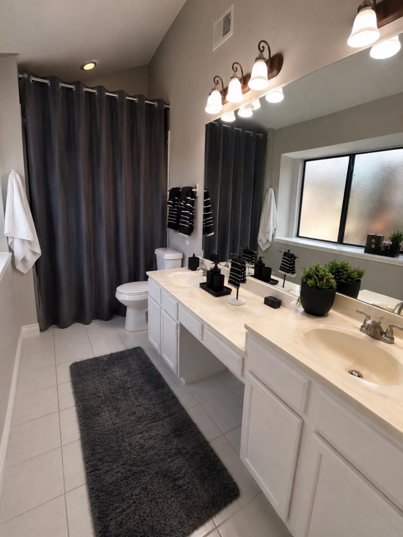Single Family Residence For Rent in Dallas County , 602 Duncan Drive, Coppell, Texas 75019, 3 Bedroom, 2 Bathroom, 2 Garage spaces, 1,567 Sqft, built in 1985, mls#21408722, Real Estate Agent in Coppell, Homes For Rent in Dallas county, Homes For Rent in Coppell, Realtor in Coppell Texas, Real Estate Brokerage Independent Realty Texas, Luminita Cordes Realtor