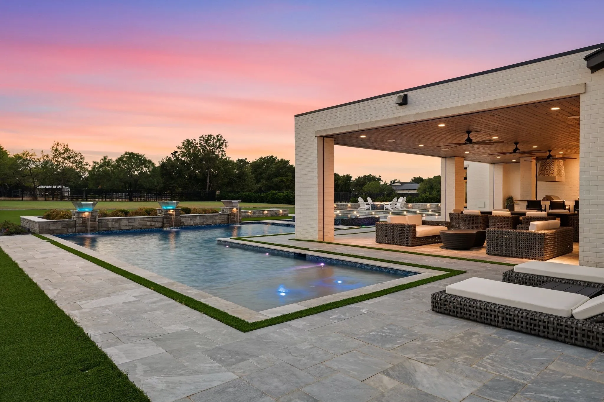Single Family Residence For Sale in Denton County , 4404 Saddleback Lane, Southlake, Texas 76092, 5 Bedroom, 6 Bathroom, 4 Garage spaces, 7,172 Sqft, built in 2020, mls#21407115, Real Estate Agent in Southlake, Homes For Sale in Denton county, Homes For Sale in Southlake, Realtor in Southlake Texas, Real Estate Brokerage Independent Realty Texas, Luminita Cordes Realtor