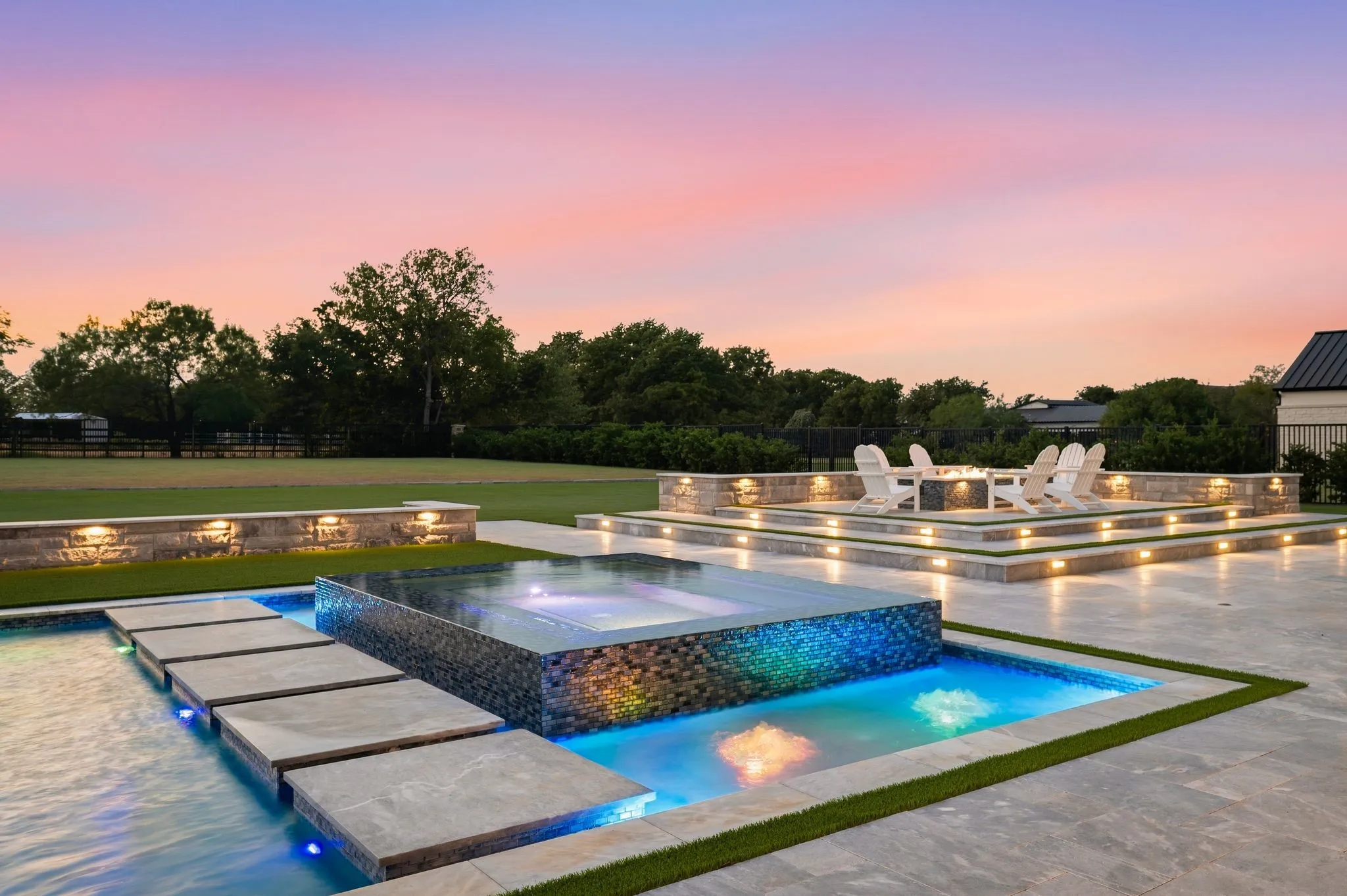 Single Family Residence For Sale in Denton County , 4404 Saddleback Lane, Southlake, Texas 76092, 5 Bedroom, 6 Bathroom, 4 Garage spaces, 7,172 Sqft, built in 2020, mls#21407115, Real Estate Agent in Southlake, Homes For Sale in Denton county, Homes For Sale in Southlake, Realtor in Southlake Texas, Real Estate Brokerage Independent Realty Texas, Luminita Cordes Realtor
