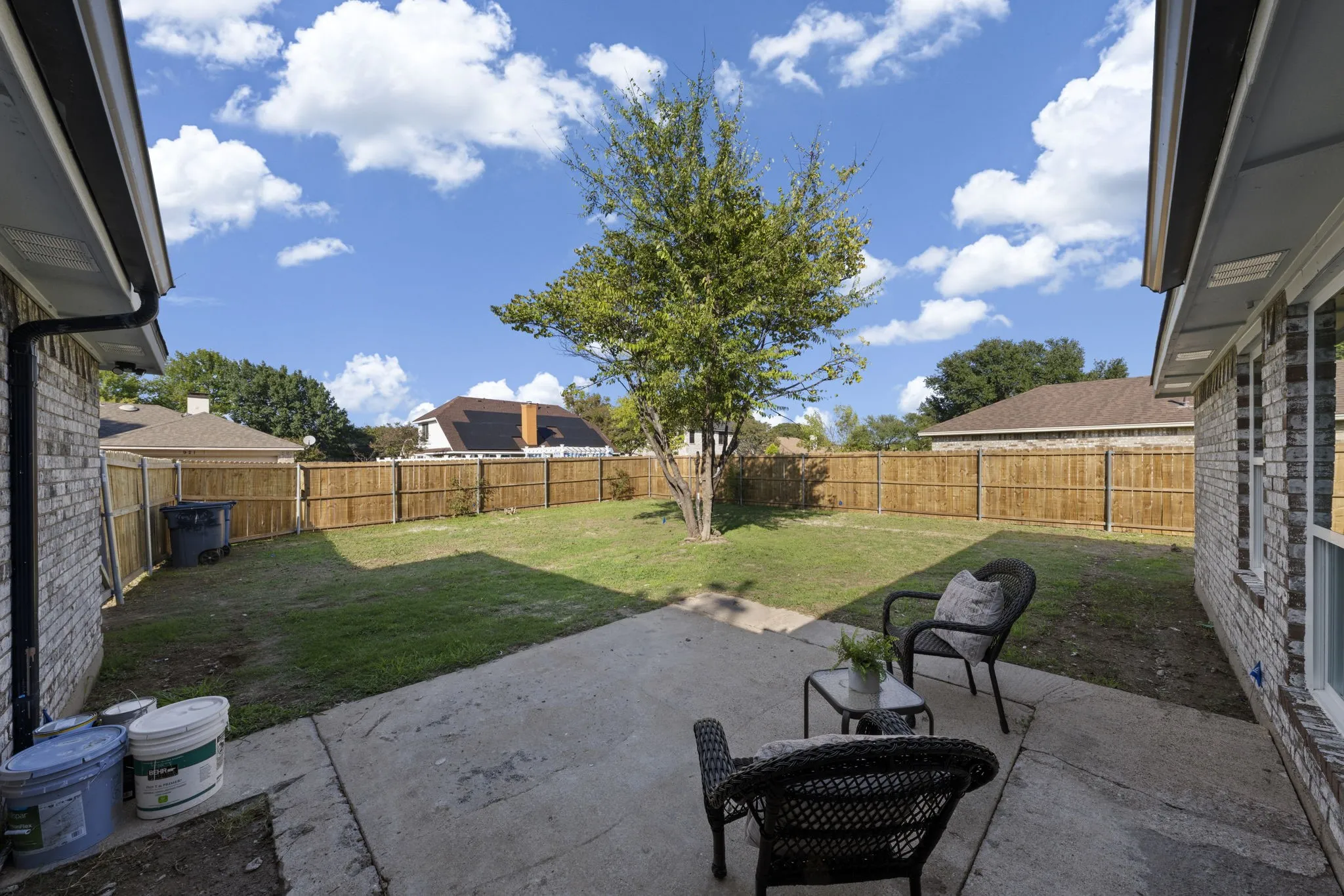 Single Family Residence For Sale in Dallas County , 920 Worthington Drive, De Soto, Texas 75115, 3 Bedroom, 2 Bathroom, 2 Garage spaces, 1,782 Sqft, built in 1989, mls#21407064, Real Estate Agent in De Soto, Homes For Sale in Dallas county, Homes For Sale in De Soto, Realtor in De Soto Texas, Real Estate Brokerage Independent Realty Texas, Luminita Cordes Realtor
