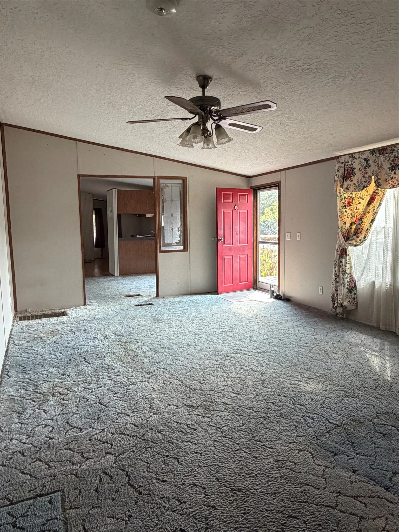 Mobile Home For Sale in Johnson County , 8453 County Road 1206, Rio Vista, Texas 76093, 3 Bedroom, 2 Bathroom, Garage spaces, 1,728 Sqft, built in 1992, mls#21396327, Real Estate Agent in Rio Vista, Homes For Sale in Johnson county, Homes For Sale in Rio Vista, Realtor in Rio Vista Texas, Real Estate Brokerage Independent Realty Texas, Luminita Cordes Realtor