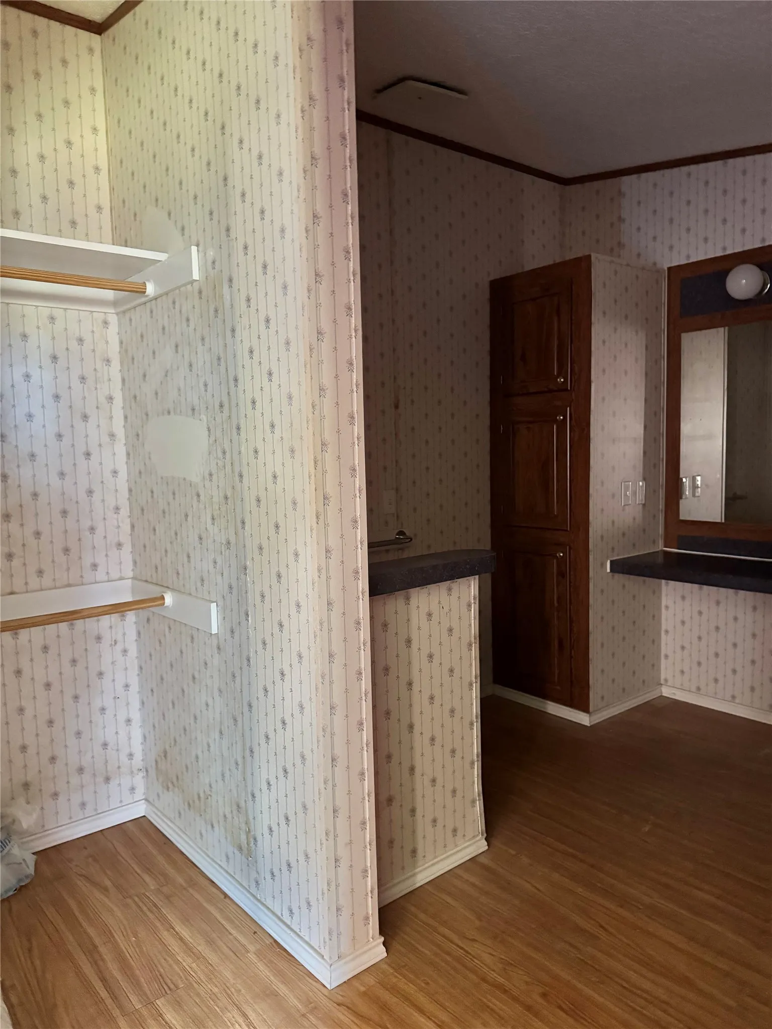 Mobile Home For Sale in Johnson County , 8453 County Road 1206, Rio Vista, Texas 76093, 3 Bedroom, 2 Bathroom, Garage spaces, 1,728 Sqft, built in 1992, mls#21396327, Real Estate Agent in Rio Vista, Homes For Sale in Johnson county, Homes For Sale in Rio Vista, Realtor in Rio Vista Texas, Real Estate Brokerage Independent Realty Texas, Luminita Cordes Realtor
