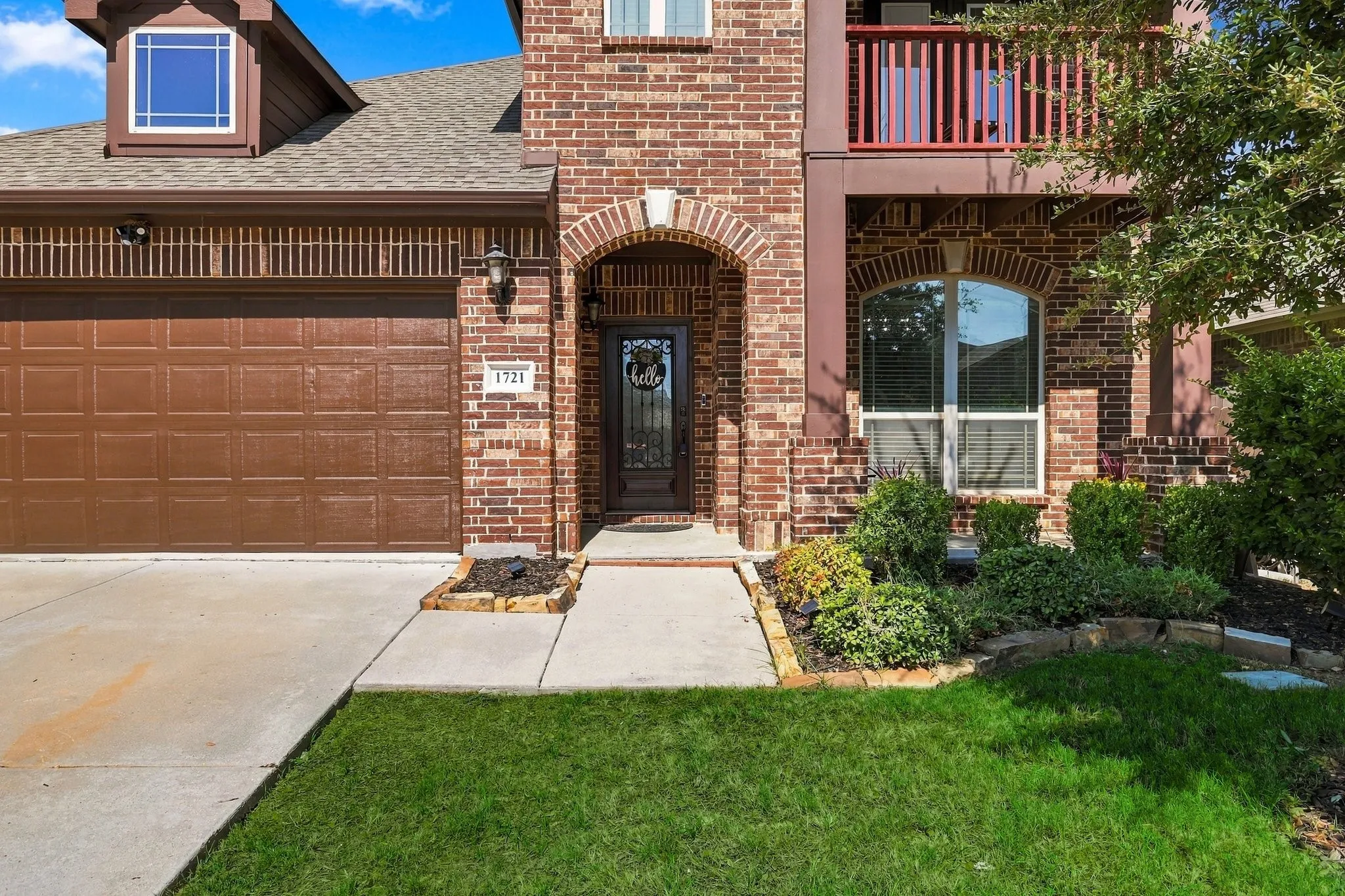 Single Family Residence For Sale in Denton County , 1721 Whistler Drive, Little Elm, Texas 75068, 4 Bedroom, 3 Bathroom, 2 Garage spaces, 3,027 Sqft, built in 2016, mls#21408572, Real Estate Agent in Little Elm, Homes For Sale in Denton county, Homes For Sale in Little Elm, Realtor in Little Elm Texas, Real Estate Brokerage Independent Realty Texas, Luminita Cordes Realtor