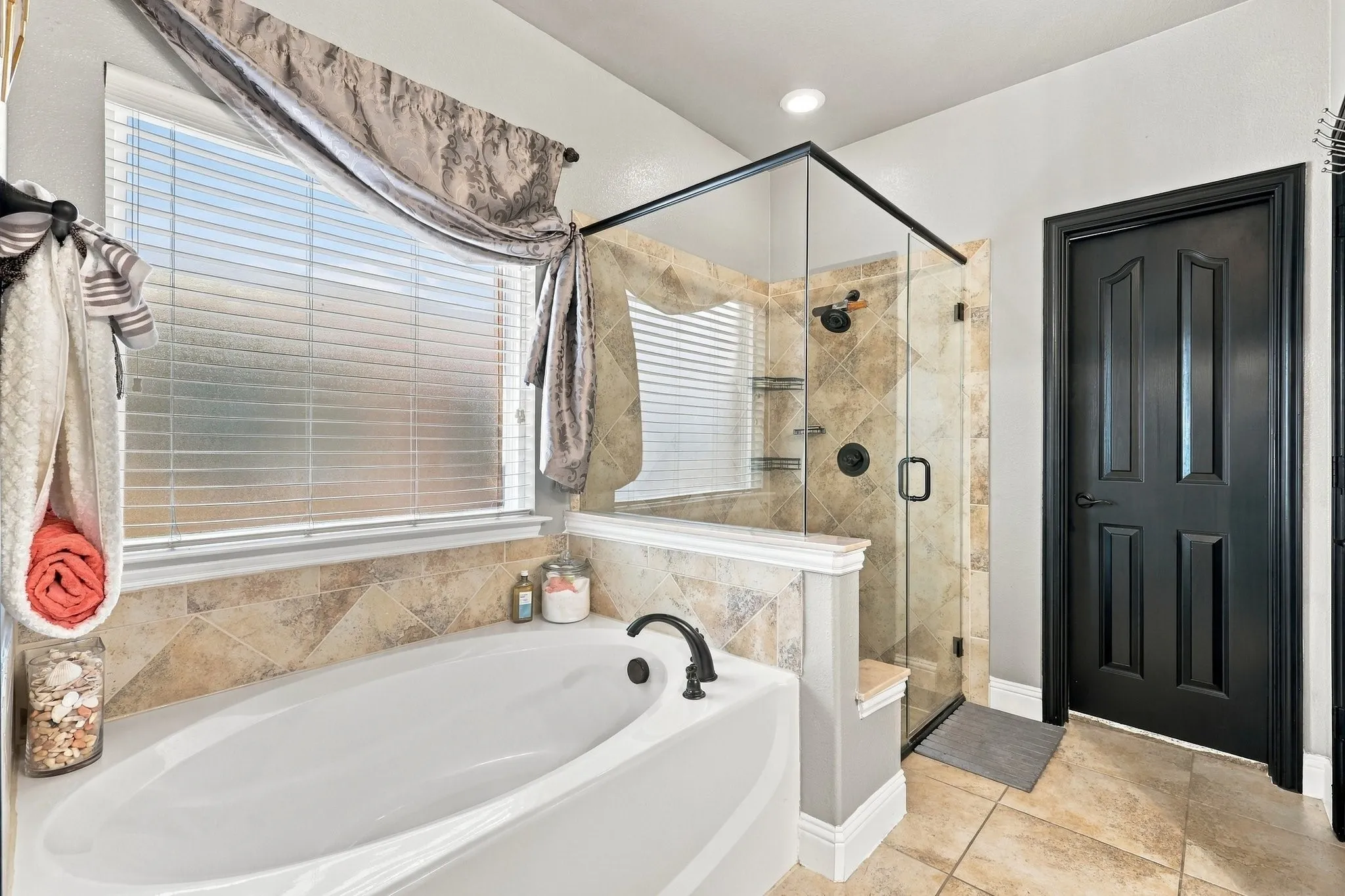 Single Family Residence For Sale in Denton County , 1721 Whistler Drive, Little Elm, Texas 75068, 4 Bedroom, 3 Bathroom, 2 Garage spaces, 3,027 Sqft, built in 2016, mls#21408572, Real Estate Agent in Little Elm, Homes For Sale in Denton county, Homes For Sale in Little Elm, Realtor in Little Elm Texas, Real Estate Brokerage Independent Realty Texas, Luminita Cordes Realtor