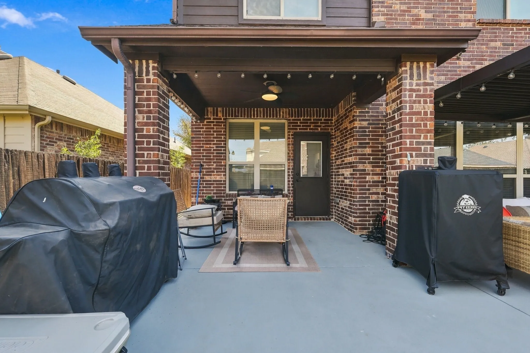 Single Family Residence For Sale in Denton County , 1721 Whistler Drive, Little Elm, Texas 75068, 4 Bedroom, 3 Bathroom, 2 Garage spaces, 3,027 Sqft, built in 2016, mls#21408572, Real Estate Agent in Little Elm, Homes For Sale in Denton county, Homes For Sale in Little Elm, Realtor in Little Elm Texas, Real Estate Brokerage Independent Realty Texas, Luminita Cordes Realtor