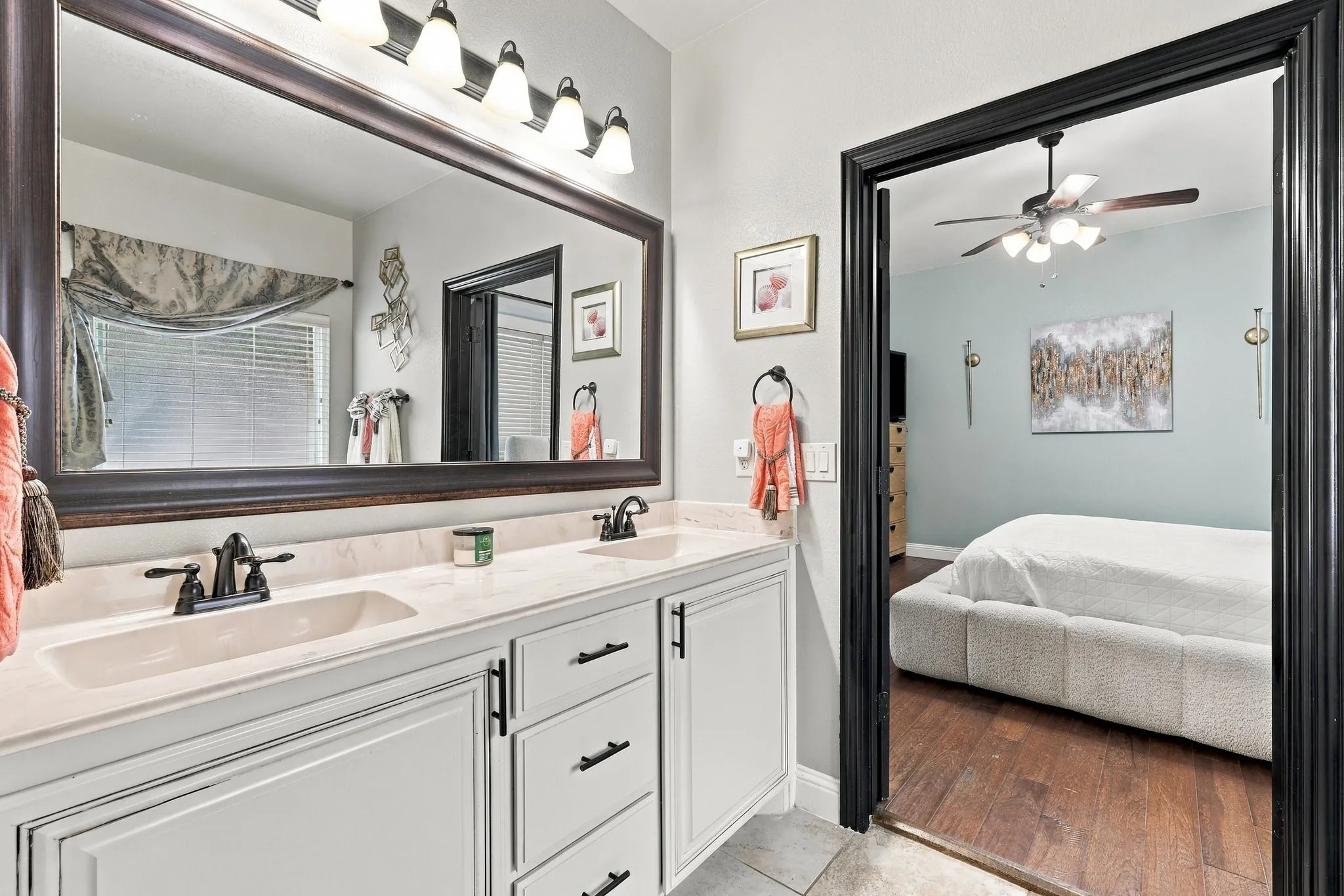Single Family Residence For Sale in Denton County , 1721 Whistler Drive, Little Elm, Texas 75068, 4 Bedroom, 3 Bathroom, 2 Garage spaces, 3,027 Sqft, built in 2016, mls#21408572, Real Estate Agent in Little Elm, Homes For Sale in Denton county, Homes For Sale in Little Elm, Realtor in Little Elm Texas, Real Estate Brokerage Independent Realty Texas, Luminita Cordes Realtor