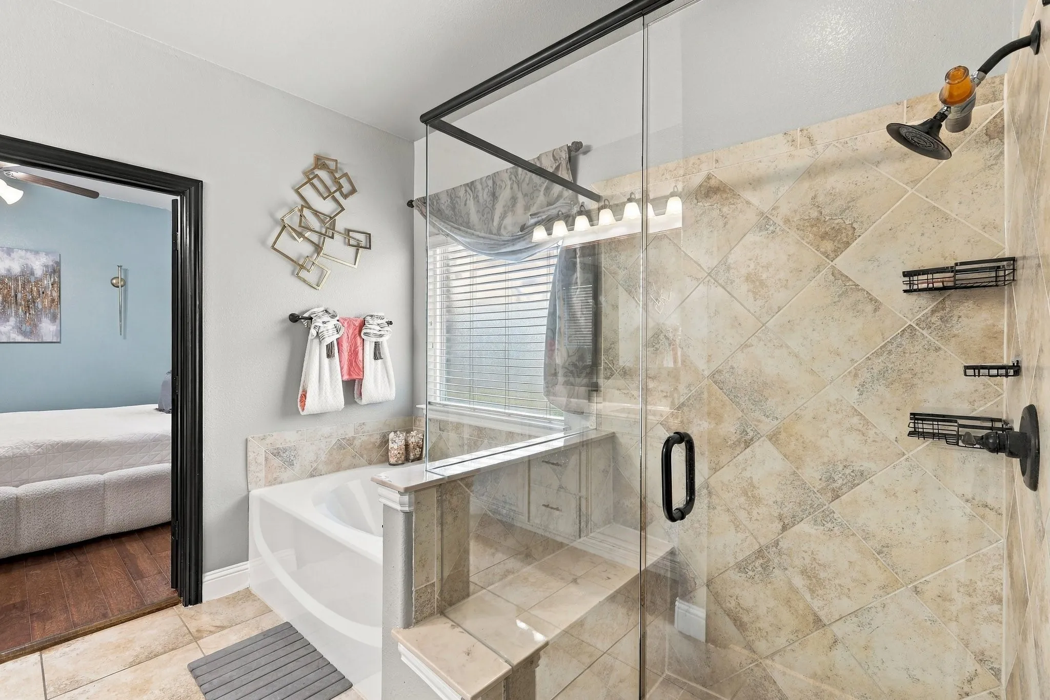 Single Family Residence For Sale in Denton County , 1721 Whistler Drive, Little Elm, Texas 75068, 4 Bedroom, 3 Bathroom, 2 Garage spaces, 3,027 Sqft, built in 2016, mls#21408572, Real Estate Agent in Little Elm, Homes For Sale in Denton county, Homes For Sale in Little Elm, Realtor in Little Elm Texas, Real Estate Brokerage Independent Realty Texas, Luminita Cordes Realtor