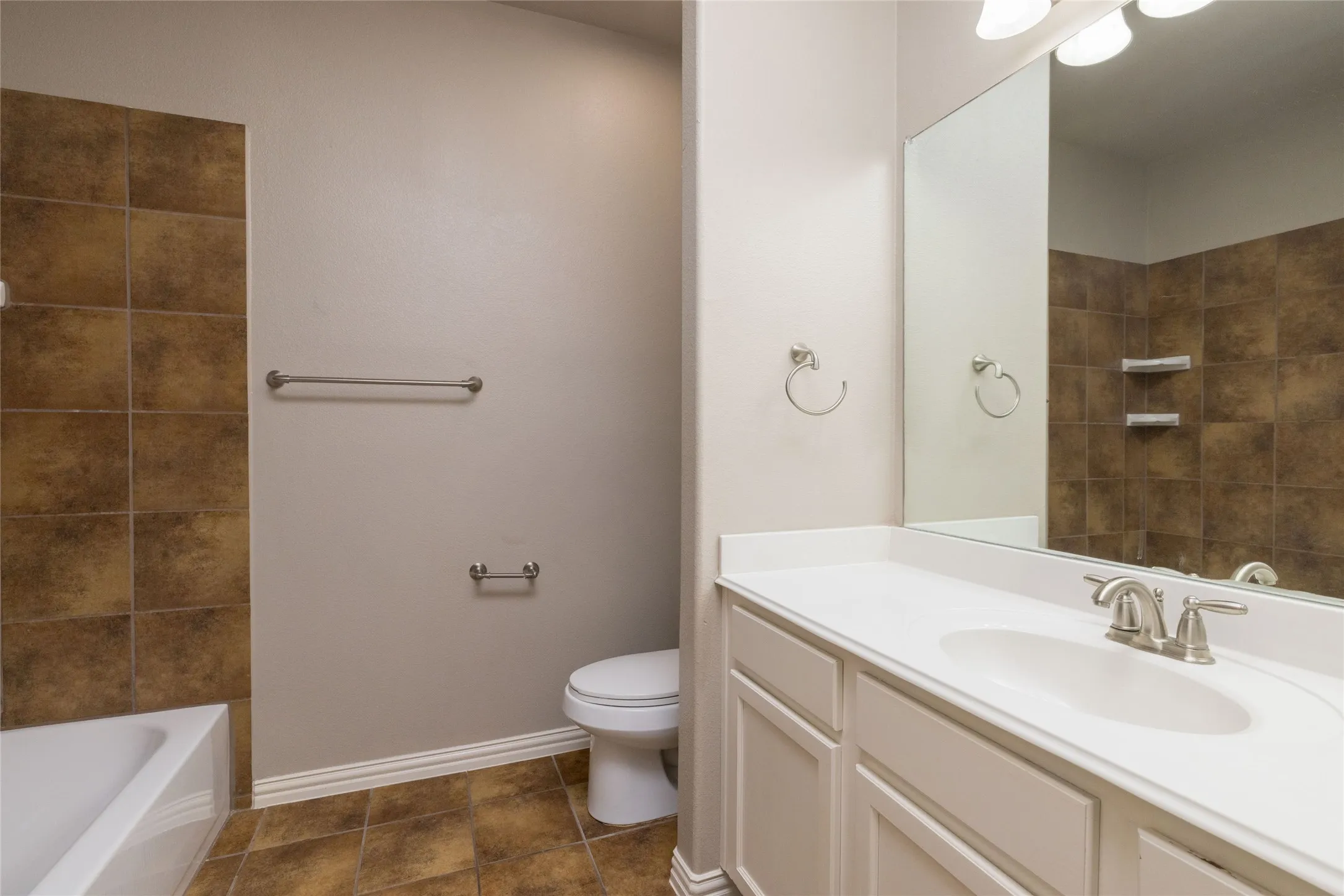 Single Family Residence For Sale in Parker County , 1505 Stetson Drive, Weatherford, Texas 76087, 4 Bedroom, 2 Bathroom, 2 Garage spaces, 1,881 Sqft, built in 2009, mls#21407594, Real Estate Agent in Weatherford, Homes For Sale in Parker county, Homes For Sale in Weatherford, Realtor in Weatherford Texas, Real Estate Brokerage Independent Realty Texas, Luminita Cordes Realtor