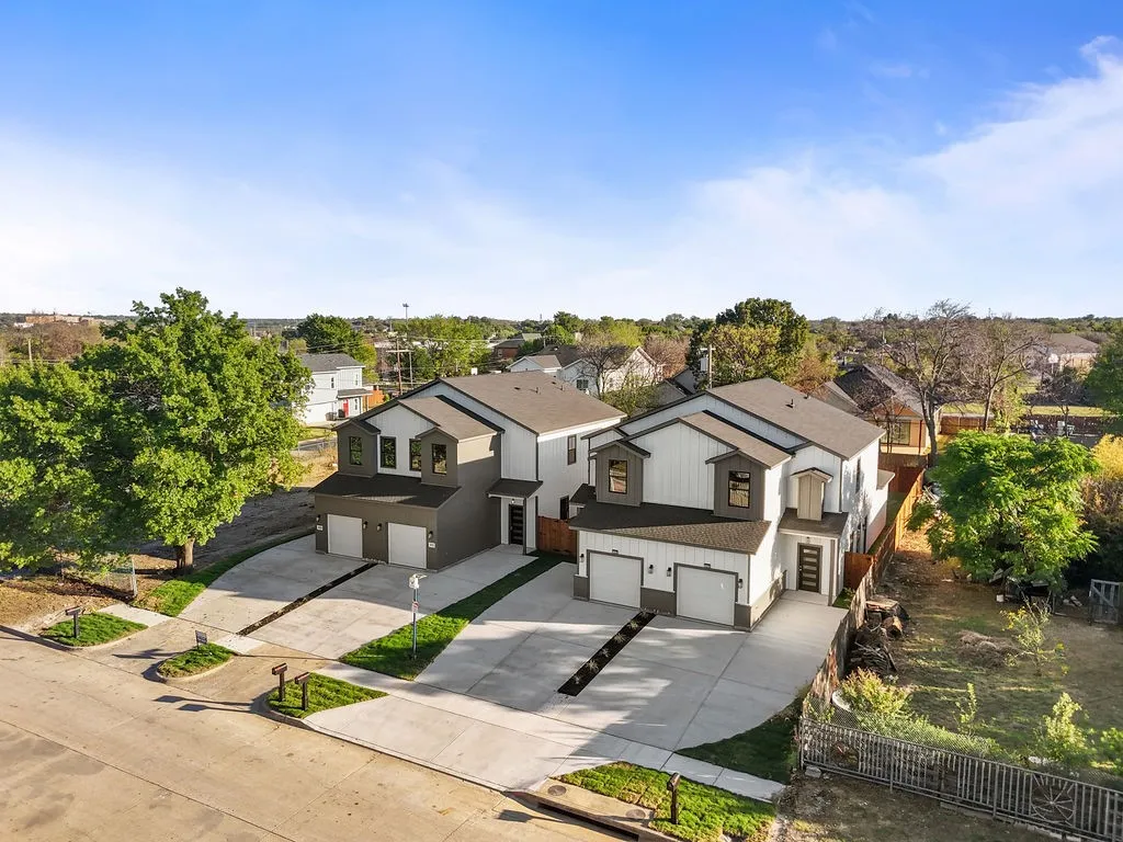 Duplex For Sale in Tarrant County , 1628 & 1630 Bessie Street, Fort Worth, Texas 76104, 8 Bedroom, 6 Bathroom, 2 Garage spaces, 0 Sqft, built in 2026, mls#21408443, Real Estate Agent in Fort Worth, Homes For Sale in Tarrant county, Homes For Sale in Fort Worth, Realtor in Fort Worth Texas, Real Estate Brokerage Independent Realty Texas, Luminita Cordes Realtor