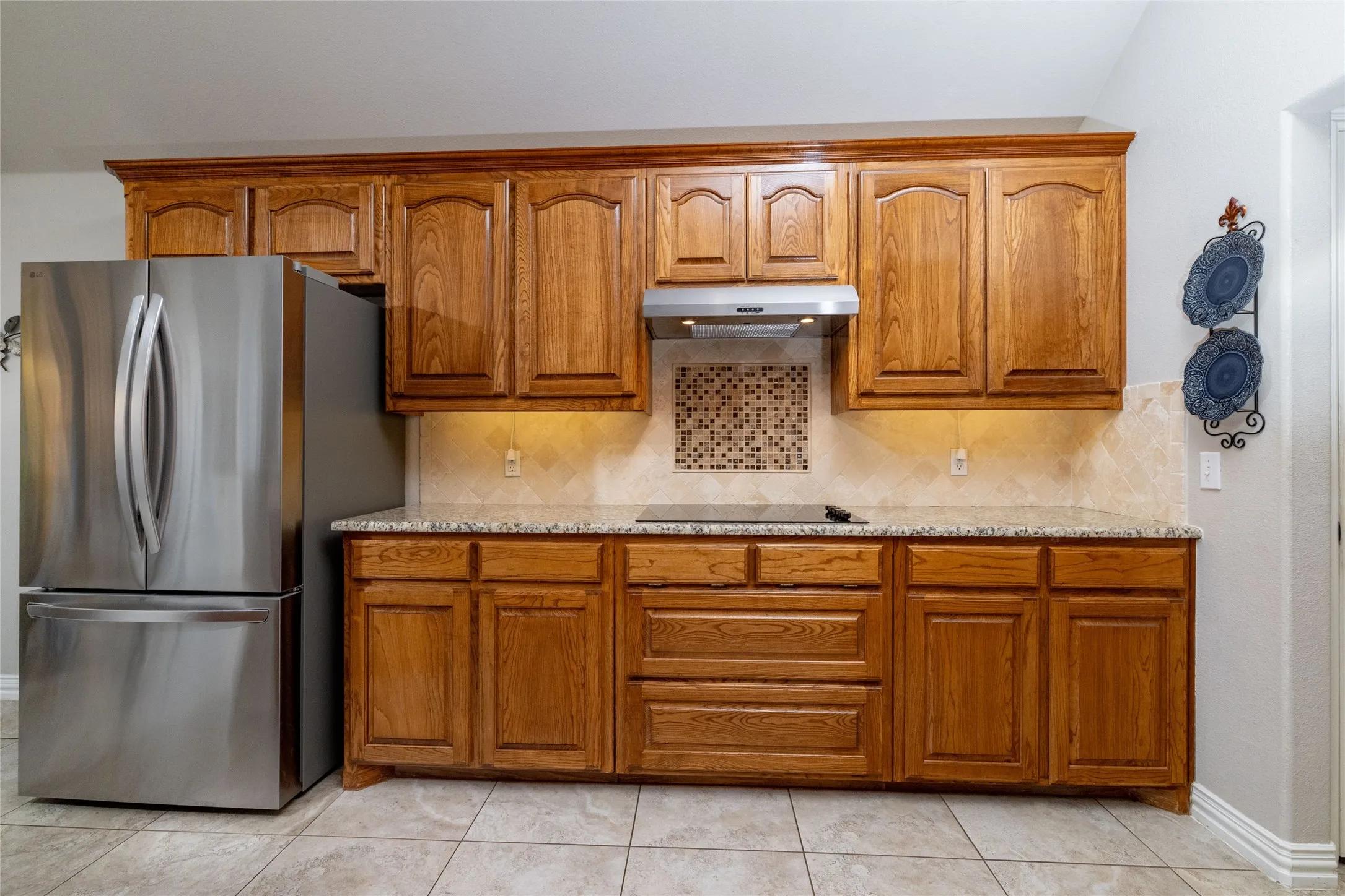Single Family Residence For Sale in Tarrant County , 5593 Greenview Court, North Richland Hills, Texas 76148, 3 Bedroom, 2 Bathroom, 2 Garage spaces, 2,027 Sqft, built in 1999, mls#21407449, Real Estate Agent in North Richland Hills, Homes For Sale in Tarrant county, Homes For Sale in North Richland Hills, Realtor in North Richland Hills Texas, Real Estate Brokerage Independent Realty Texas, Luminita Cordes Realtor
