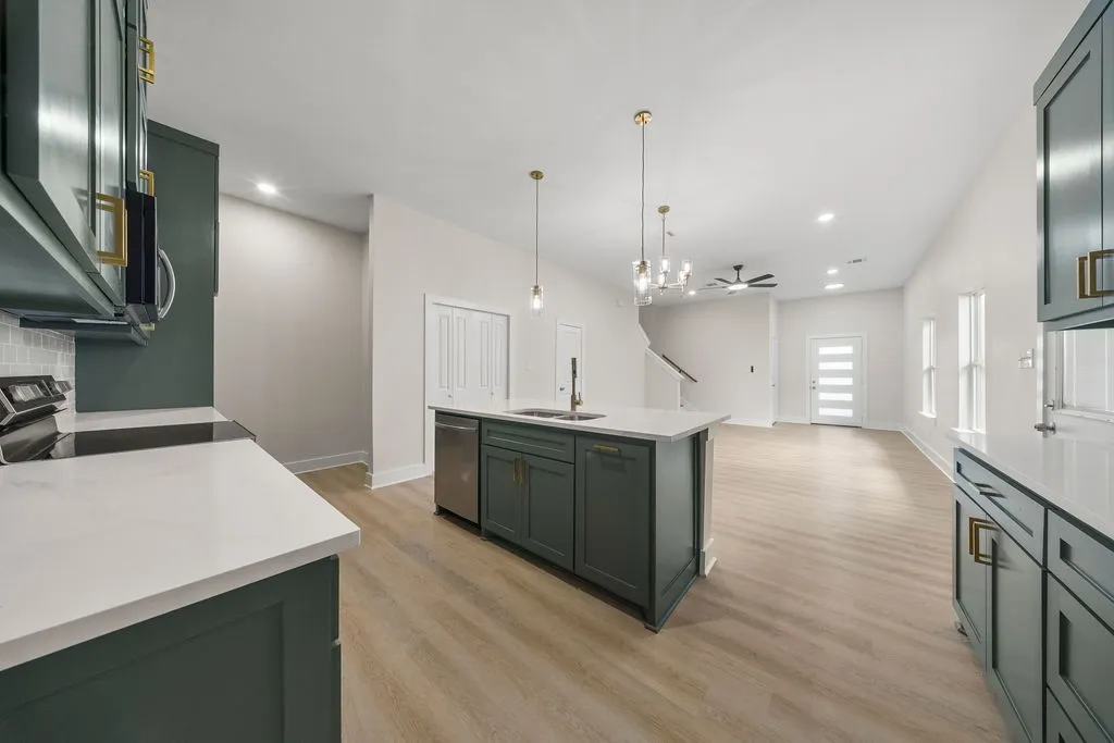Single Family Residence For Sale in Tarrant County , 1630 Bessie Street, Fort Worth, Texas 76104, 4 Bedroom, 3 Bathroom, 1 Garage spaces, 1,688 Sqft, built in 2026, mls#21408452, Real Estate Agent in Fort Worth, Homes For Sale in Tarrant county, Homes For Sale in Fort Worth, Realtor in Fort Worth Texas, Real Estate Brokerage Independent Realty Texas, Luminita Cordes Realtor
