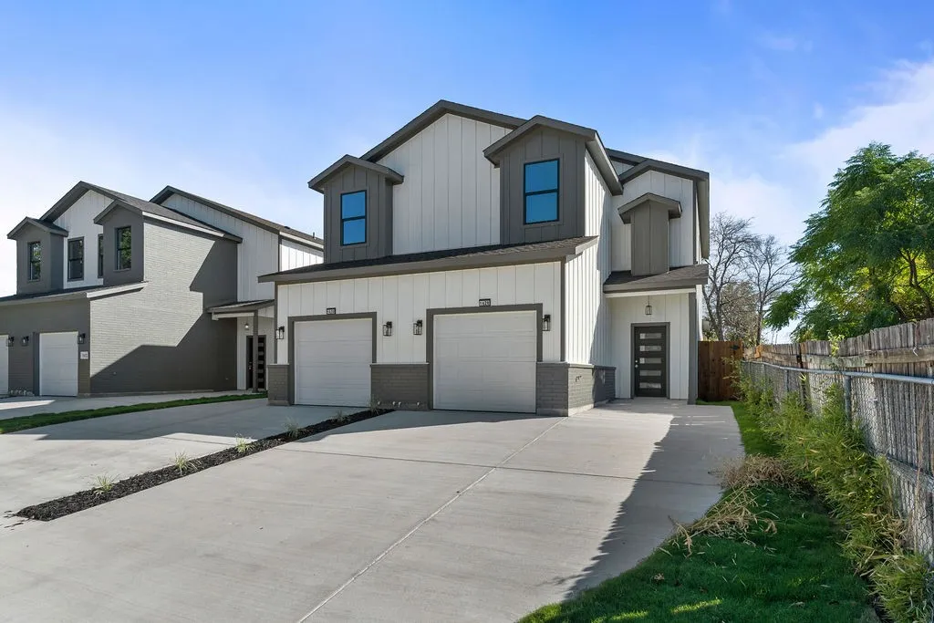 Single Family Residence For Sale in Tarrant County , 1628 Bessie Street, Fort Worth, Texas 76104, 4 Bedroom, 3 Bathroom, 1 Garage spaces, 1,688 Sqft, built in 2026, mls#21408449, Real Estate Agent in Fort Worth, Homes For Sale in Tarrant county, Homes For Sale in Fort Worth, Realtor in Fort Worth Texas, Real Estate Brokerage Independent Realty Texas, Luminita Cordes Realtor