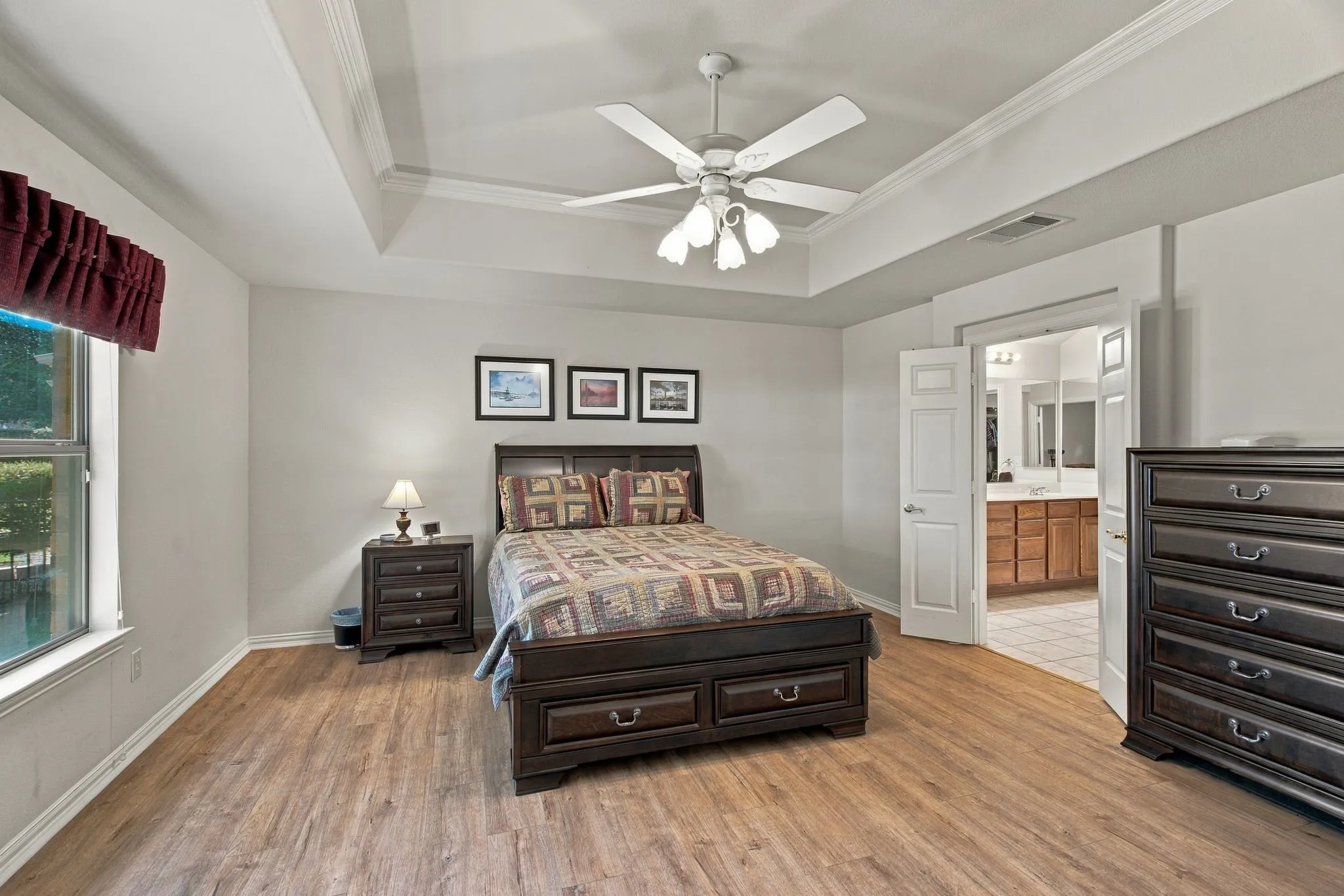 Single Family Residence For Sale in Denton County , 10409 Murray S Johnson Street, Denton, Texas 76207, 2 Bedroom, 3 Bathroom, 2 Garage spaces, 1,915 Sqft, built in 2003, mls#21404121, Real Estate Agent in Denton, Homes For Sale in Denton county, Homes For Sale in Denton, Realtor in Denton Texas, Real Estate Brokerage Independent Realty Texas, Luminita Cordes Realtor
