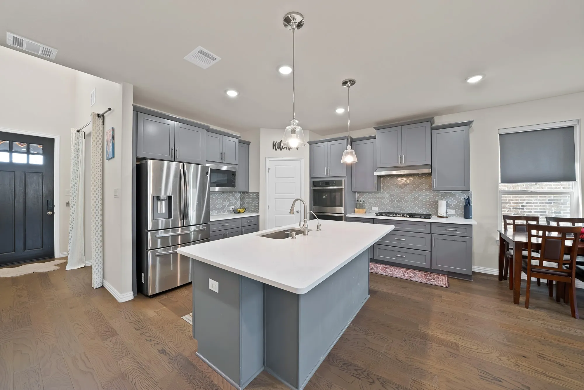 Single Family Residence For Sale in Denton County , 2425 Muirfield Drive, Little Elm, Texas 75036, 4 Bedroom, 4 Bathroom, 2 Garage spaces, 2,704 Sqft, built in 2021, mls#21408731, Real Estate Agent in Little Elm, Homes For Sale in Denton county, Homes For Sale in Little Elm, Realtor in Little Elm Texas, Real Estate Brokerage Independent Realty Texas, Luminita Cordes Realtor