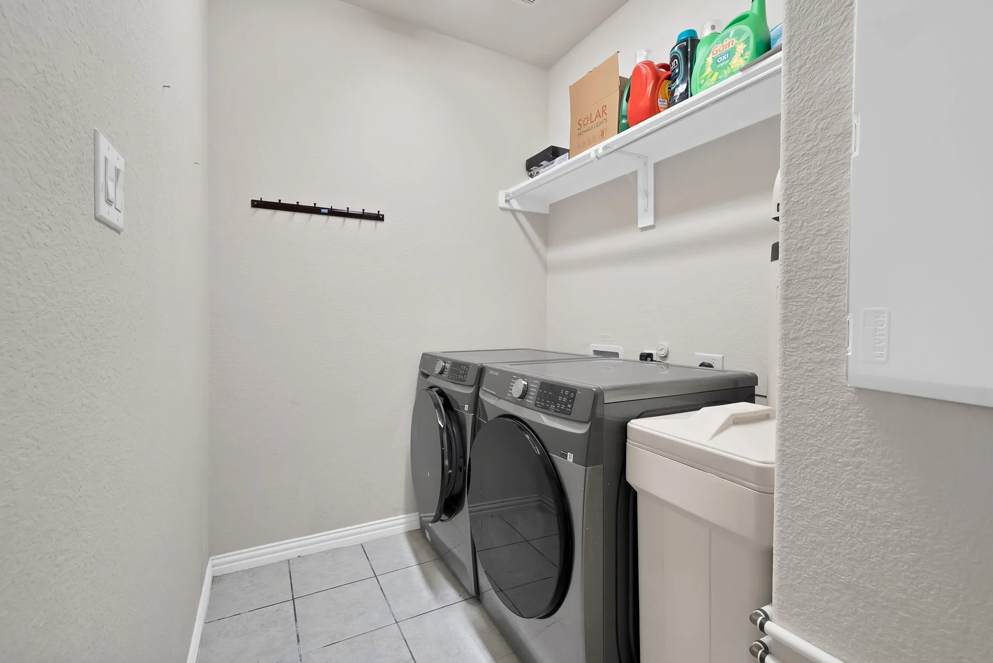 Single Family Residence For Sale in Denton County , 2425 Muirfield Drive, Little Elm, Texas 75036, 4 Bedroom, 4 Bathroom, 2 Garage spaces, 2,704 Sqft, built in 2021, mls#21408731, Real Estate Agent in Little Elm, Homes For Sale in Denton county, Homes For Sale in Little Elm, Realtor in Little Elm Texas, Real Estate Brokerage Independent Realty Texas, Luminita Cordes Realtor