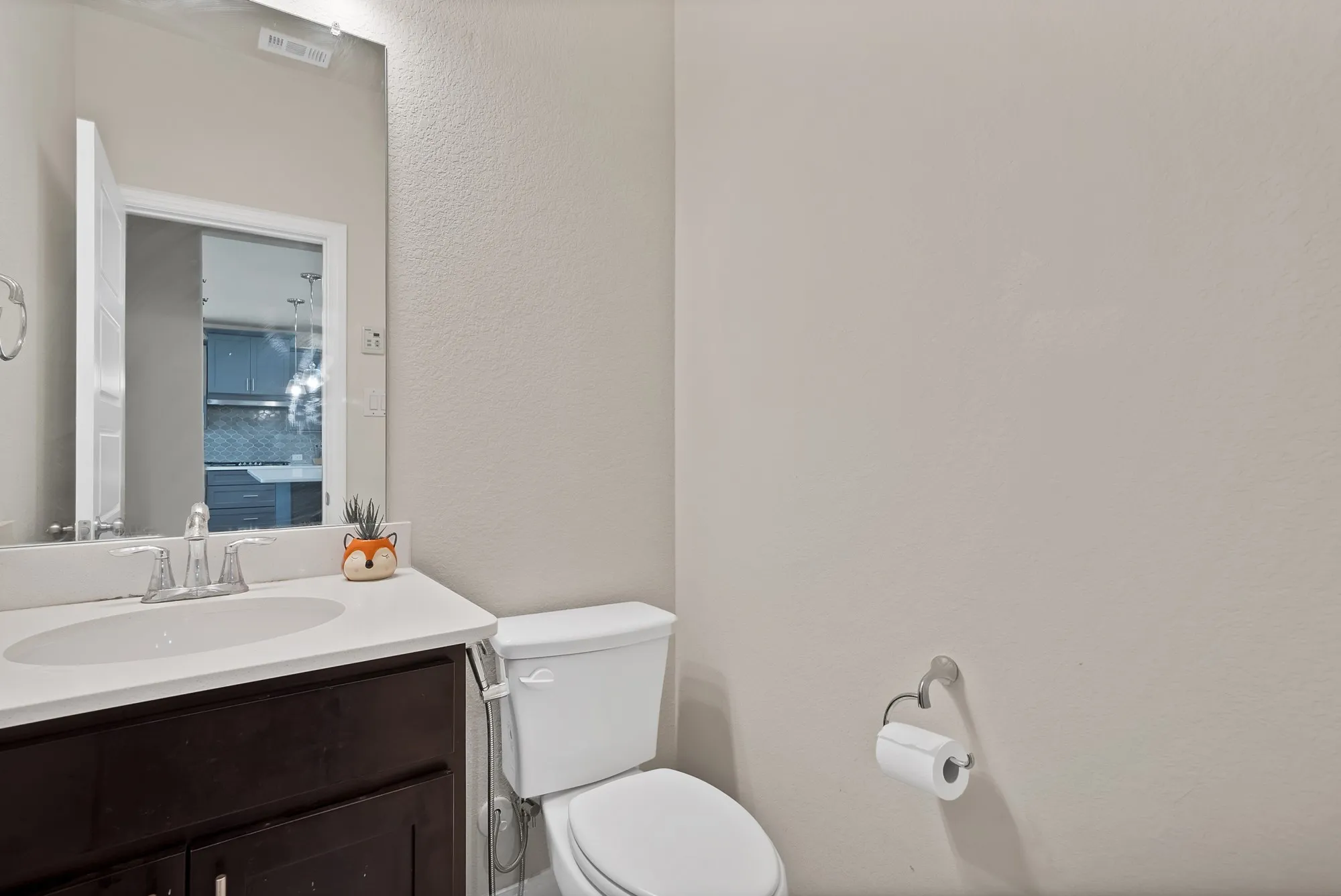 Single Family Residence For Sale in Denton County , 2425 Muirfield Drive, Little Elm, Texas 75036, 4 Bedroom, 4 Bathroom, 2 Garage spaces, 2,704 Sqft, built in 2021, mls#21408731, Real Estate Agent in Little Elm, Homes For Sale in Denton county, Homes For Sale in Little Elm, Realtor in Little Elm Texas, Real Estate Brokerage Independent Realty Texas, Luminita Cordes Realtor