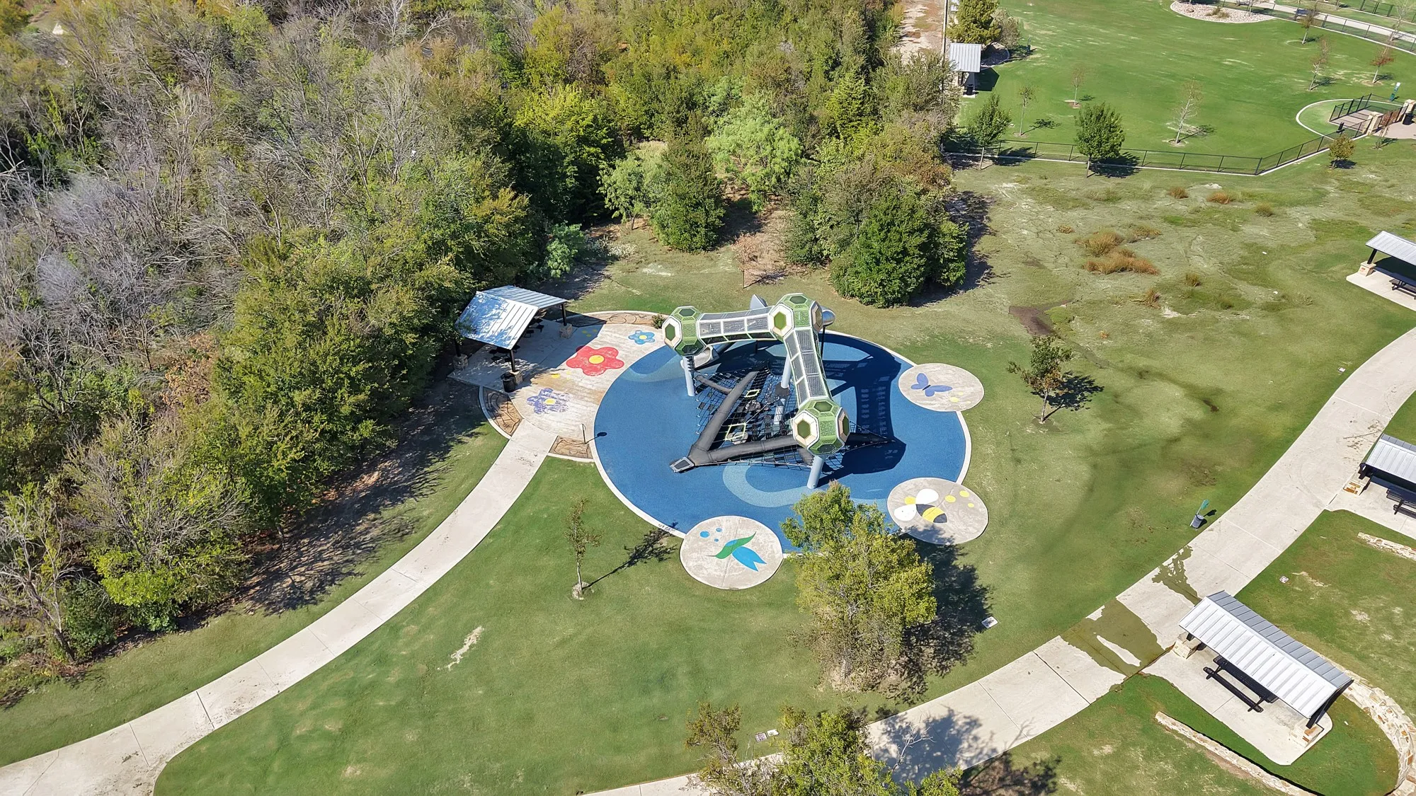 Single Family Residence For Sale in Denton County , 2425 Muirfield Drive, Little Elm, Texas 75036, 4 Bedroom, 4 Bathroom, 2 Garage spaces, 2,704 Sqft, built in 2021, mls#21408731, Real Estate Agent in Little Elm, Homes For Sale in Denton county, Homes For Sale in Little Elm, Realtor in Little Elm Texas, Real Estate Brokerage Independent Realty Texas, Luminita Cordes Realtor
