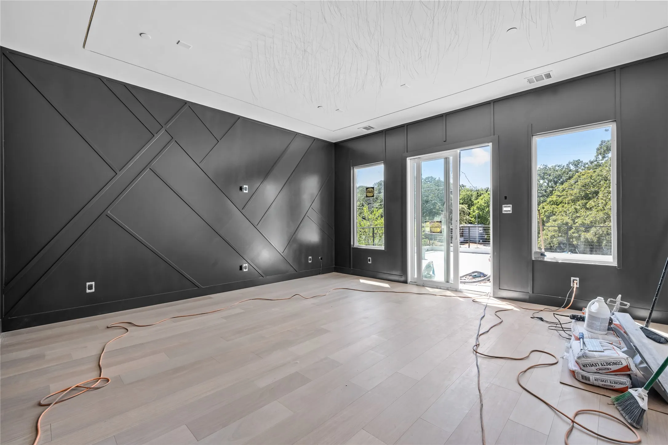 Single Family Residence For Sale in Tarrant County , 2919 Sutton Place, Southlake, Texas 76092, 5 Bedroom, 7 Bathroom, 4 Garage spaces, 5,422 Sqft, built in 2026, mls#21381263, Real Estate Agent in Southlake, Homes For Sale in Tarrant county, Homes For Sale in Southlake, Realtor in Southlake Texas, Real Estate Brokerage Independent Realty Texas, Luminita Cordes Realtor