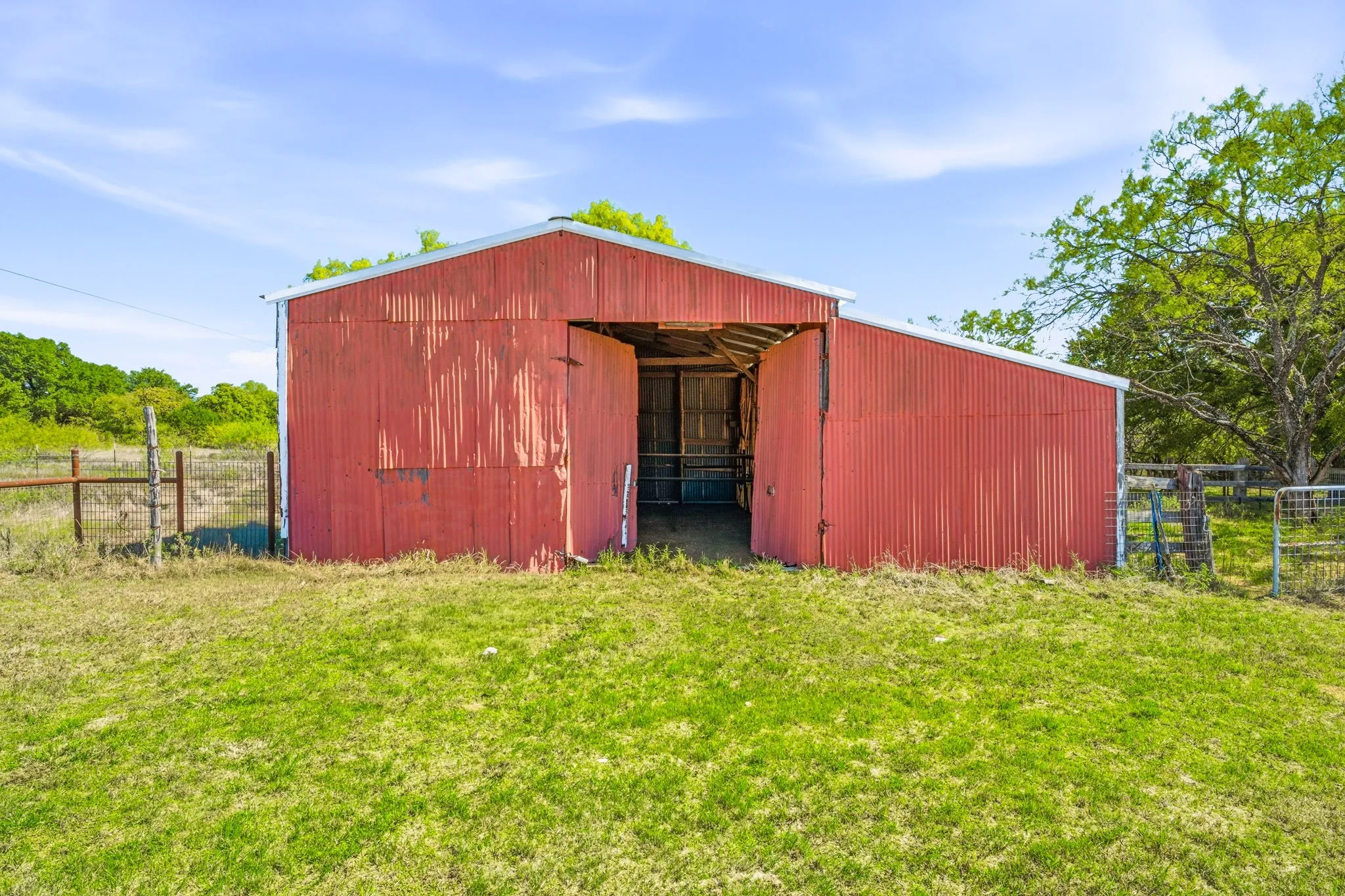 Stable Exterior