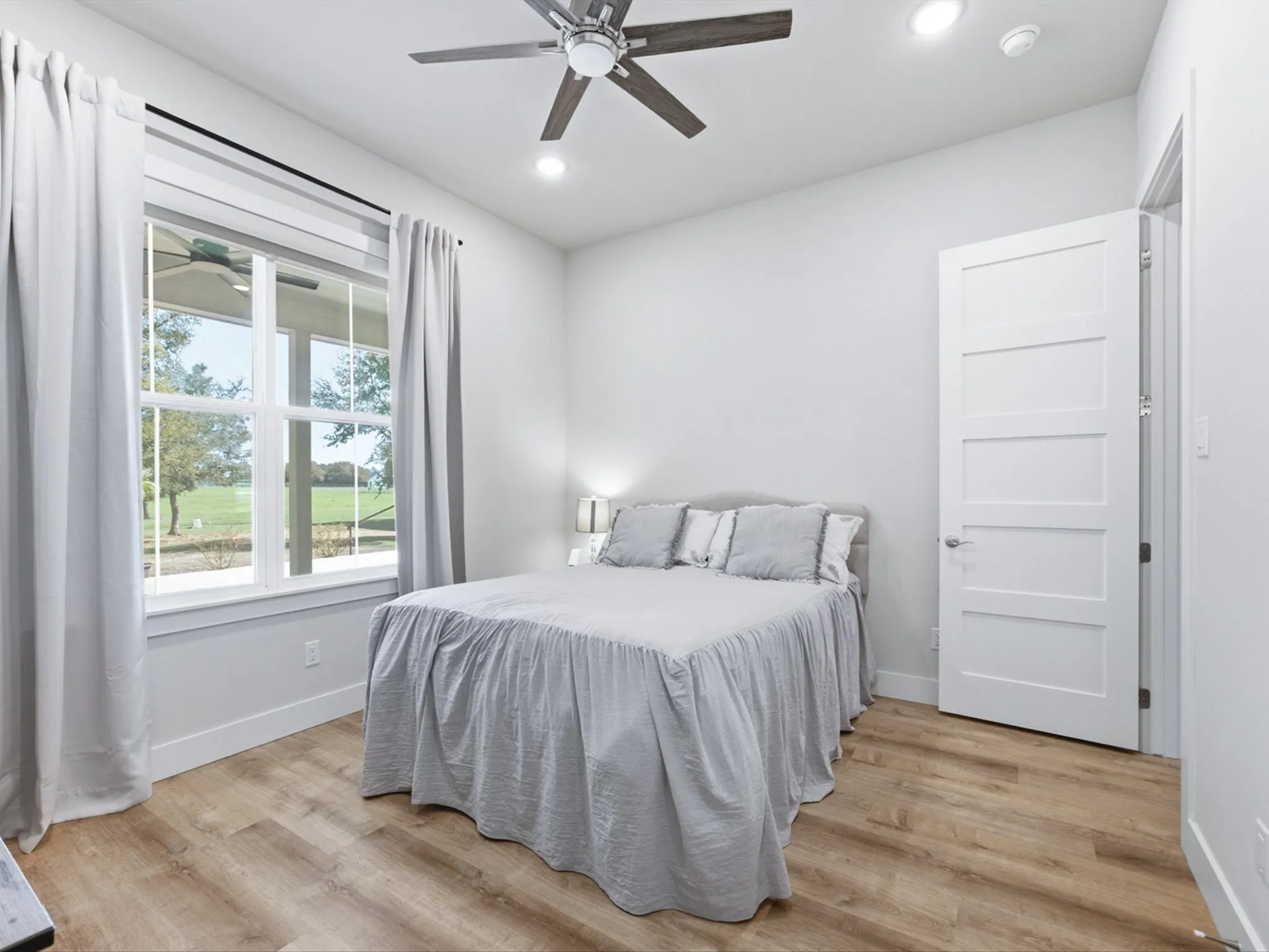 Single Family Residence For Sale in Parker County , 2111 Cool Junction, Millsap, Texas 76066, 4 Bedroom, 5 Bathroom, 2 Garage spaces, 2,380 Sqft, built in 2021, mls#21407482, Real Estate Agent in Millsap, Homes For Sale in Parker county, Homes For Sale in Millsap, Realtor in Millsap Texas, Real Estate Brokerage Independent Realty Texas, Luminita Cordes Realtor