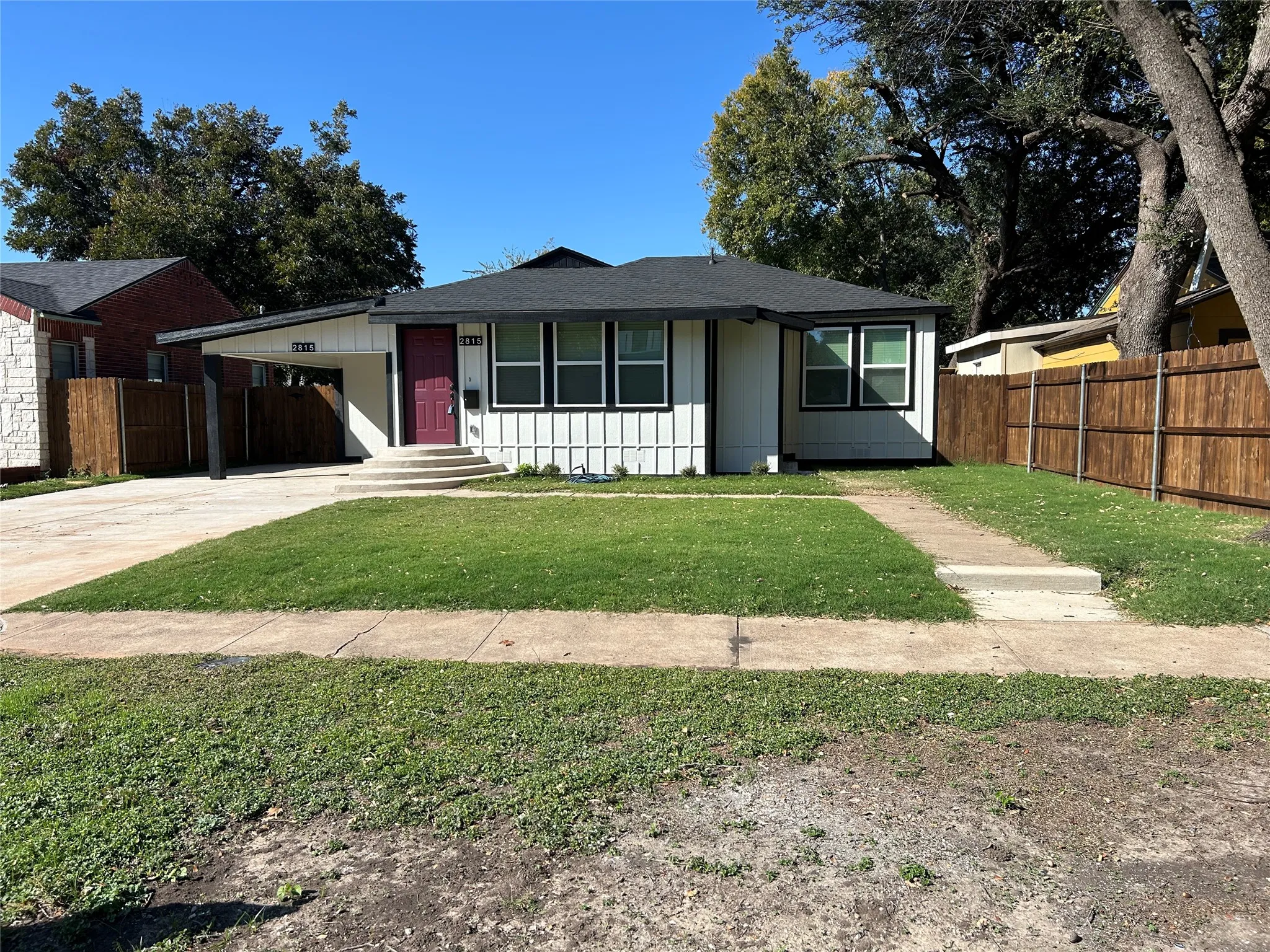 Single Family Residence For Rent in Dallas County , 2815 Hedgerow Drive, Dallas, Texas 75235, 4 Bedroom, 4 Bathroom, 1 Garage spaces, 1,860 Sqft, built in 1946, mls#21408758, Real Estate Agent in Dallas, Homes For Rent in Dallas county, Homes For Rent in Dallas, Realtor in Dallas Texas, Real Estate Brokerage Independent Realty Texas, Luminita Cordes Realtor