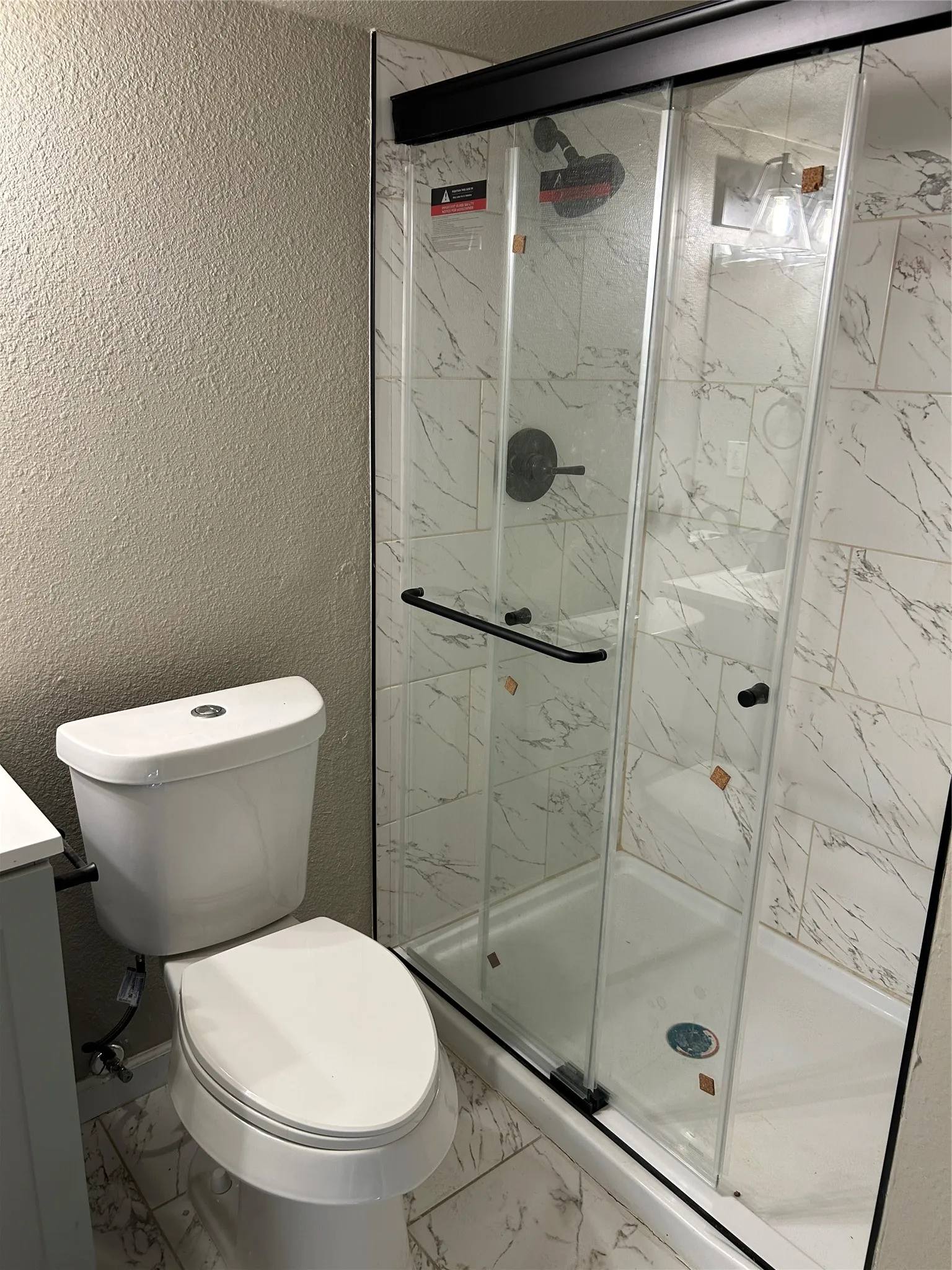 Single Family Residence For Rent in Dallas County , 2815 Hedgerow Drive, Dallas, Texas 75235, 4 Bedroom, 4 Bathroom, 1 Garage spaces, 1,860 Sqft, built in 1946, mls#21408758, Real Estate Agent in Dallas, Homes For Rent in Dallas county, Homes For Rent in Dallas, Realtor in Dallas Texas, Real Estate Brokerage Independent Realty Texas, Luminita Cordes Realtor