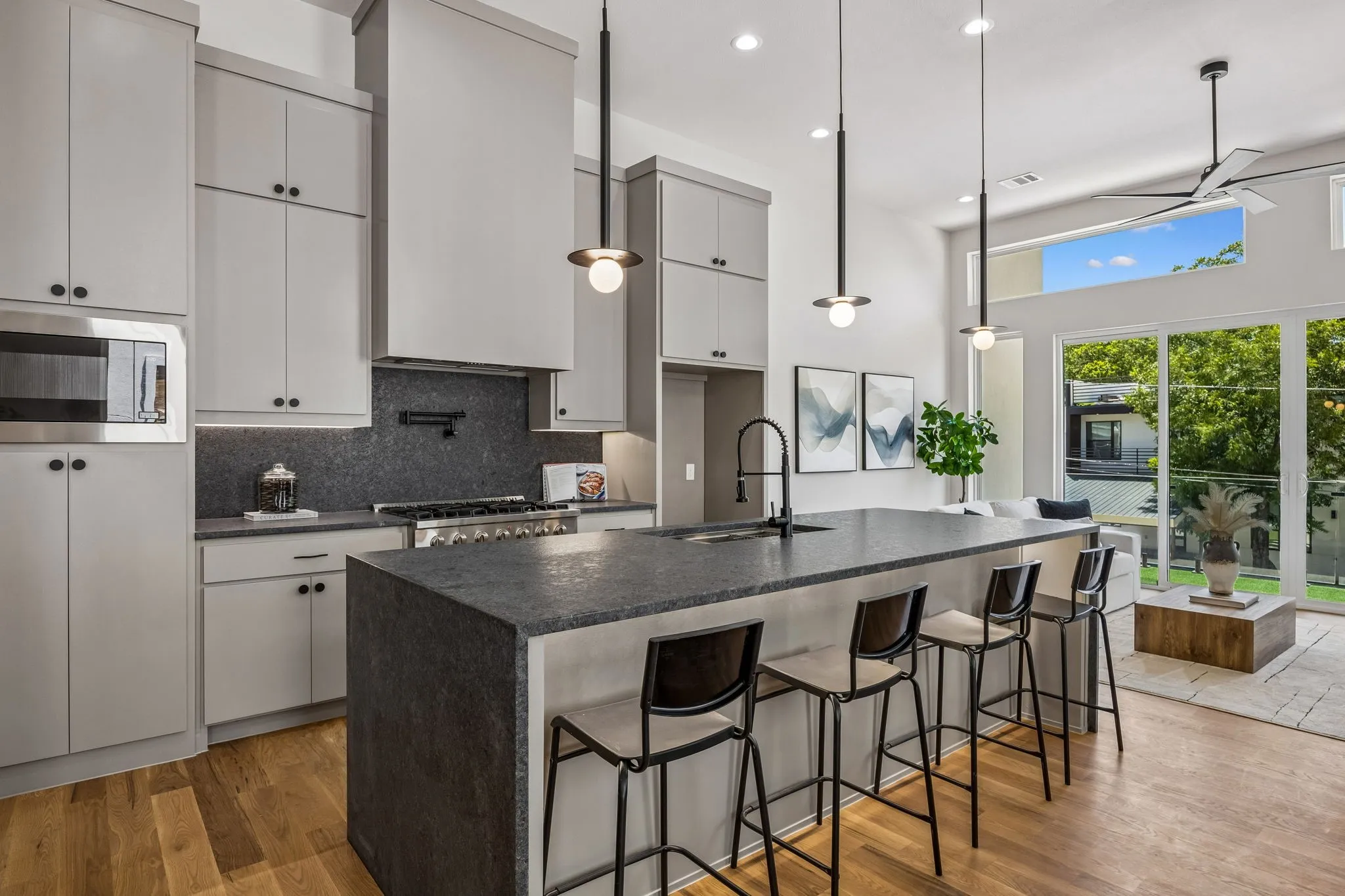 412 - kitchen island