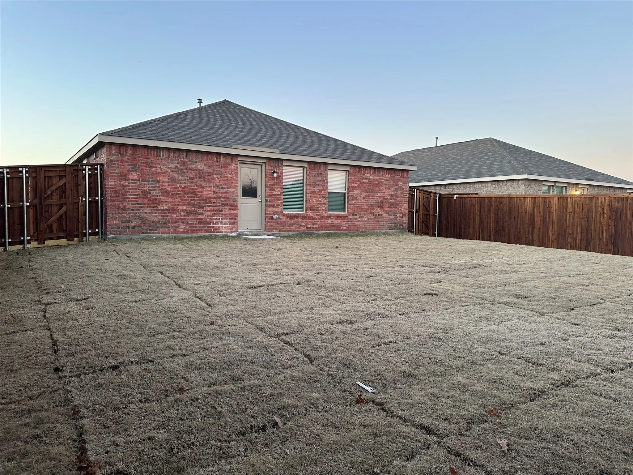Single Family Residence For Rent in Denton County , 1549 Vattier Street, Little Elm, Texas 75068, 3 Bedroom, 2 Bathroom, 2 Garage spaces, 1,302 Sqft, built in 2023, mls#21408745, Real Estate Agent in Little Elm, Homes For Rent in Denton county, Homes For Rent in Little Elm, Realtor in Little Elm Texas, Real Estate Brokerage Independent Realty Texas, Luminita Cordes Realtor