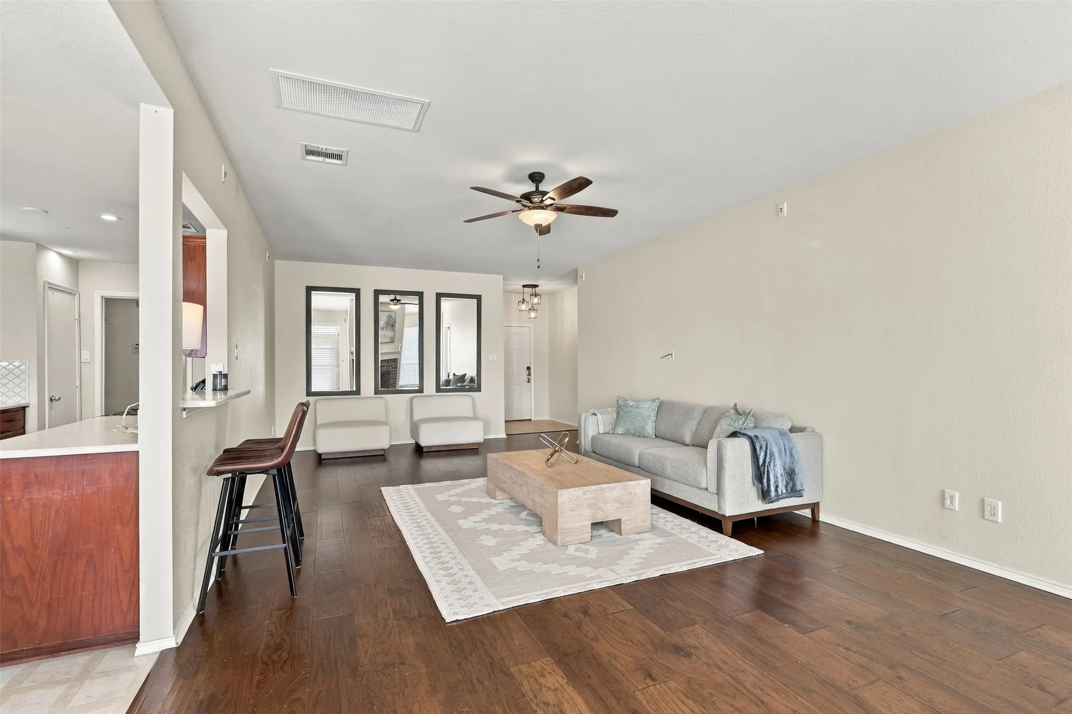 Single Family Residence For Sale in Tarrant County , 2325 Wakecrest Drive, Fort Worth, Texas 76108, 3 Bedroom, 2 Bathroom, 2 Garage spaces, 1,625 Sqft, built in 2008, mls#21408726, Real Estate Agent in Fort Worth, Homes For Sale in Tarrant county, Homes For Sale in Fort Worth, Realtor in Fort Worth Texas, Real Estate Brokerage Independent Realty Texas, Luminita Cordes Realtor