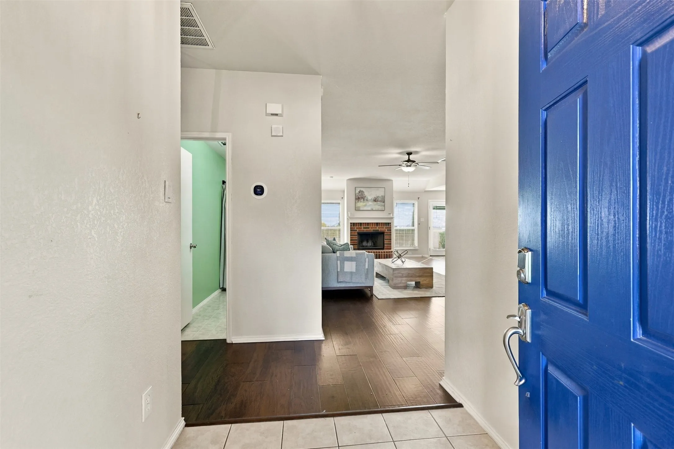 Single Family Residence For Sale in Tarrant County , 2325 Wakecrest Drive, Fort Worth, Texas 76108, 3 Bedroom, 2 Bathroom, 2 Garage spaces, 1,625 Sqft, built in 2008, mls#21408726, Real Estate Agent in Fort Worth, Homes For Sale in Tarrant county, Homes For Sale in Fort Worth, Realtor in Fort Worth Texas, Real Estate Brokerage Independent Realty Texas, Luminita Cordes Realtor