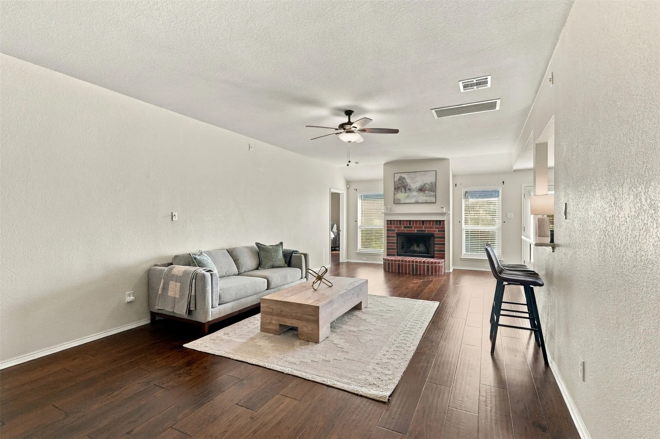 Single Family Residence For Sale in Tarrant County , 2325 Wakecrest Drive, Fort Worth, Texas 76108, 3 Bedroom, 2 Bathroom, 2 Garage spaces, 1,625 Sqft, built in 2008, mls#21408726, Real Estate Agent in Fort Worth, Homes For Sale in Tarrant county, Homes For Sale in Fort Worth, Realtor in Fort Worth Texas, Real Estate Brokerage Independent Realty Texas, Luminita Cordes Realtor