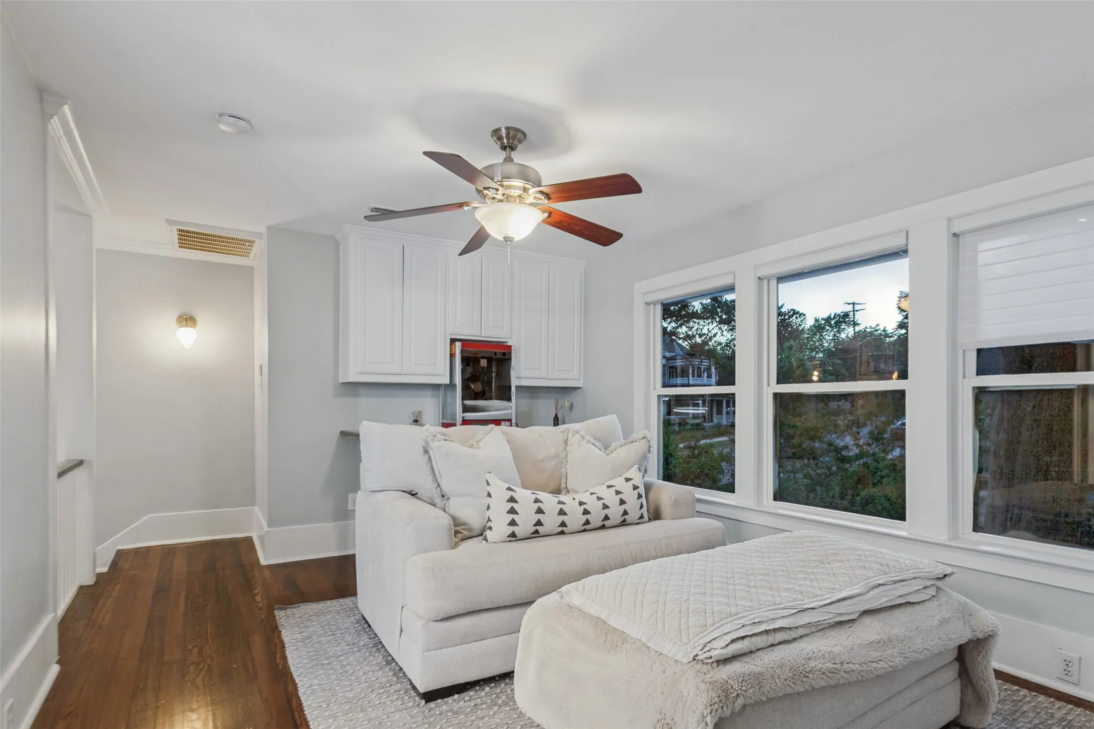 Media Room or Bonus Room upstairs with popcorn machine and mini fridge