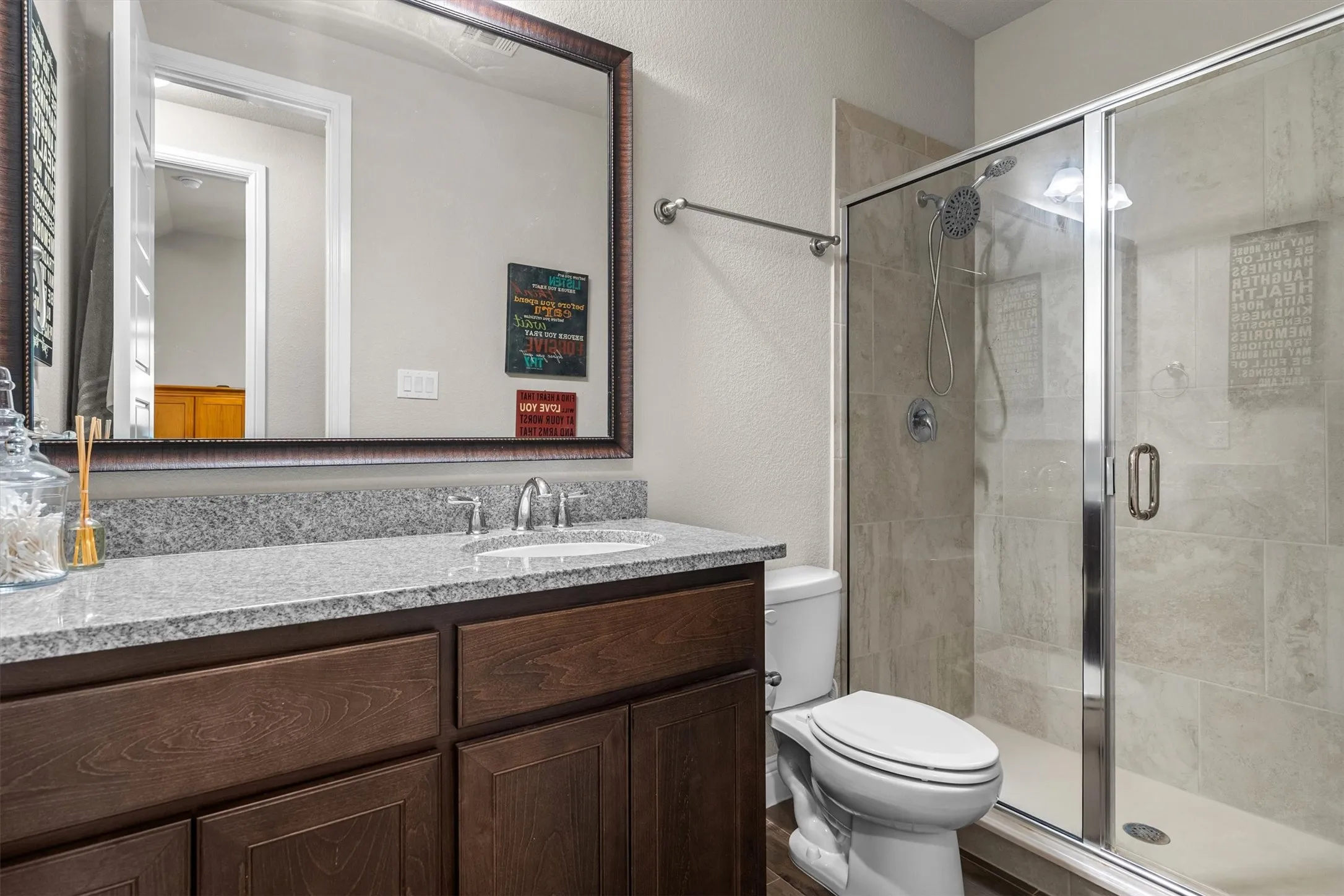 Single Family Residence For Sale in Denton County , 1008 10th Street, Argyle, Texas 76226, 3 Bedroom, 3 Bathroom, 2 Garage spaces, 2,264 Sqft, built in 2018, mls#21408730, Real Estate Agent in Argyle, Homes For Sale in Denton county, Homes For Sale in Argyle, Realtor in Argyle Texas, Real Estate Brokerage Independent Realty Texas, Luminita Cordes Realtor