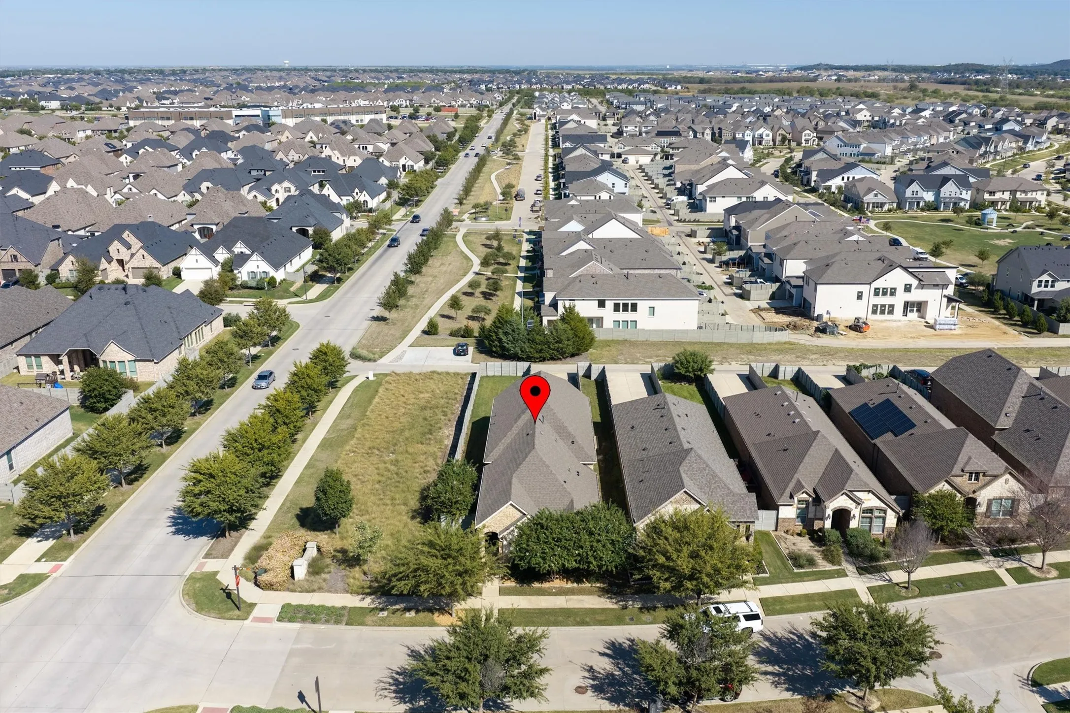 Single Family Residence For Sale in Denton County , 1008 10th Street, Argyle, Texas 76226, 3 Bedroom, 3 Bathroom, 2 Garage spaces, 2,264 Sqft, built in 2018, mls#21408730, Real Estate Agent in Argyle, Homes For Sale in Denton county, Homes For Sale in Argyle, Realtor in Argyle Texas, Real Estate Brokerage Independent Realty Texas, Luminita Cordes Realtor