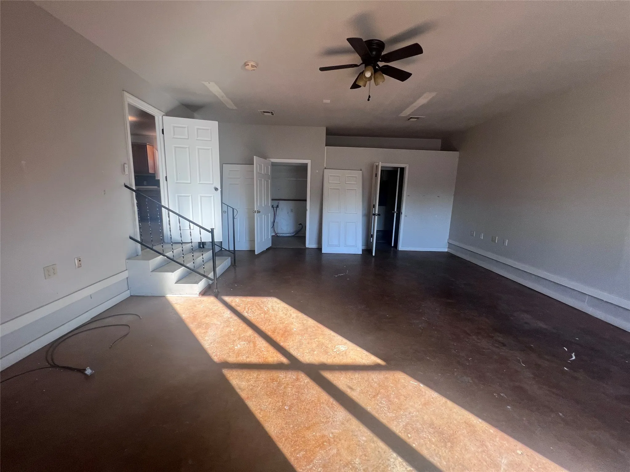 Single Family Residence For Rent in Mc Lennan County , 3215 Pine Avenue, Waco, Texas 76708, 3 Bedroom, 2 Bathroom, Garage spaces, 2,262 Sqft, built in 1954, mls#21408775, Real Estate Agent in Waco, Homes For Rent in Mc Lennan county, Homes For Rent in Waco, Realtor in Waco Texas, Real Estate Brokerage Independent Realty Texas, Luminita Cordes Realtor