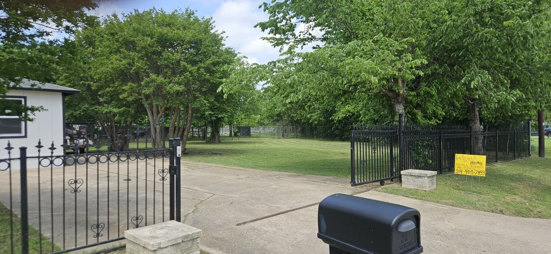 Single Family Residence For Sale in Kaufman County , 901 N Blanche Street, Terrell, Texas 75160, 2 Bedroom, 1 Bathroom, Garage spaces, 1,066 Sqft, built in 1960, mls#21408607, Real Estate Agent in Terrell, Homes For Sale in Kaufman county, Homes For Sale in Terrell, Realtor in Terrell Texas, Real Estate Brokerage Independent Realty Texas, Luminita Cordes Realtor
