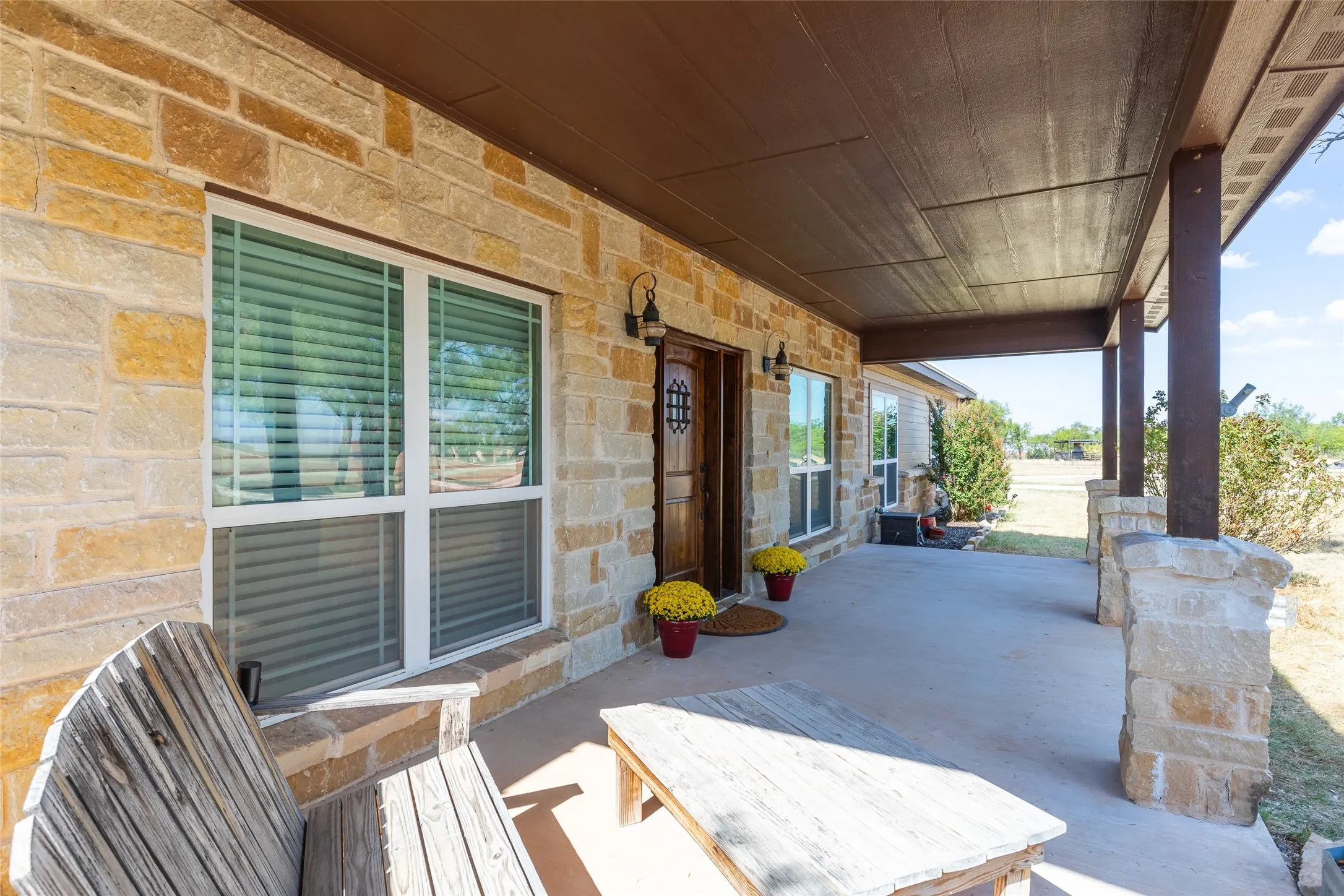 Single Family Residence For Sale in Taylor County , 166 Nora Miller Road, Abilene, Texas 79602, 4 Bedroom, 3 Bathroom, 3 Garage spaces, 3,026 Sqft, built in 2012, mls#21392223, Real Estate Agent in Abilene, Homes For Sale in Taylor county, Homes For Sale in Abilene, Realtor in Abilene Texas, Real Estate Brokerage Independent Realty Texas, Luminita Cordes Realtor