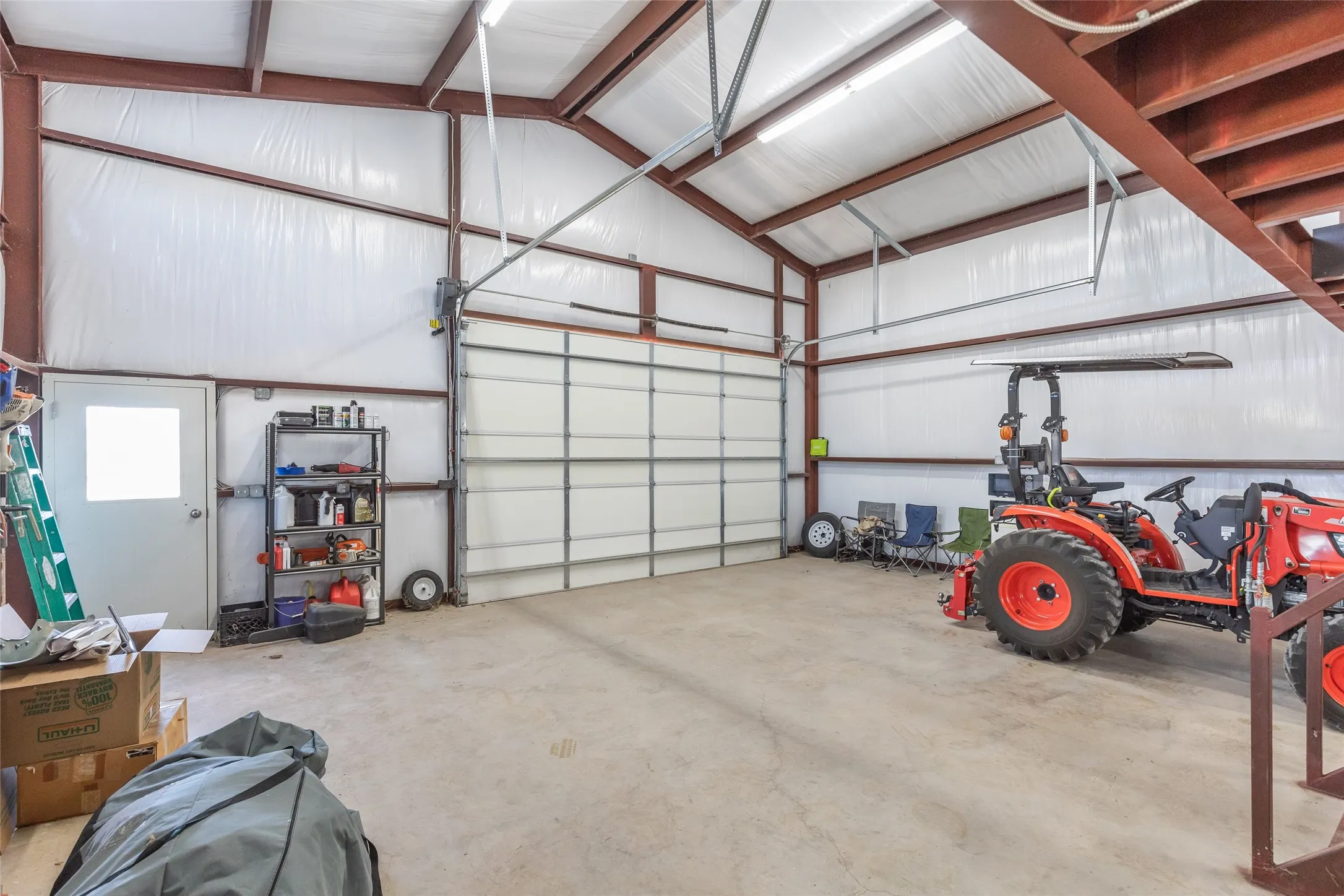 Single Family Residence For Sale in Taylor County , 166 Nora Miller Road, Abilene, Texas 79602, 4 Bedroom, 3 Bathroom, 3 Garage spaces, 3,026 Sqft, built in 2012, mls#21392223, Real Estate Agent in Abilene, Homes For Sale in Taylor county, Homes For Sale in Abilene, Realtor in Abilene Texas, Real Estate Brokerage Independent Realty Texas, Luminita Cordes Realtor