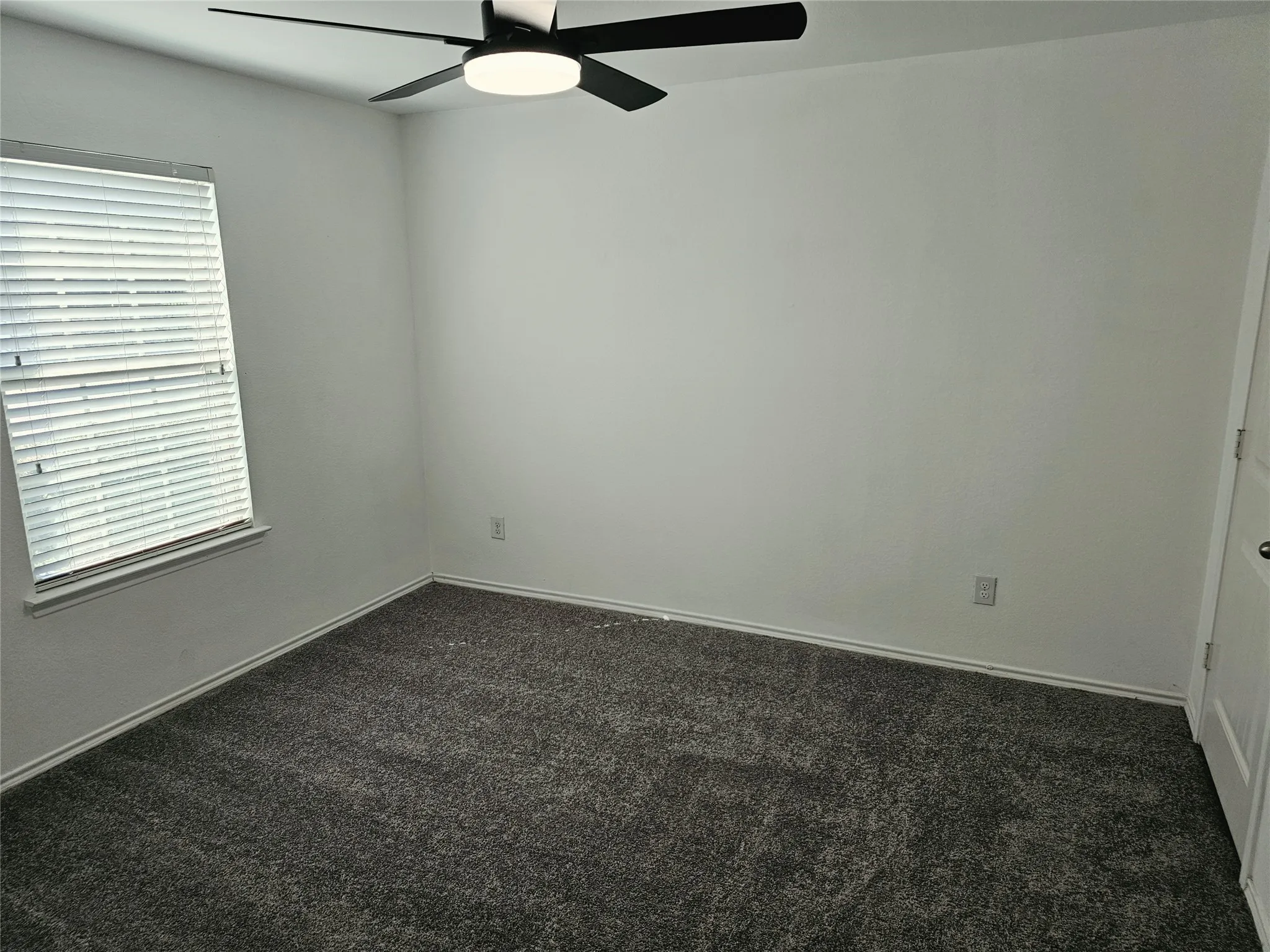Single Family Residence For Rent in Collin County , 1412 Meadow Creek Drive, Princeton, Texas 75407, 4 Bedroom, 2 Bathroom, 2 Garage spaces, 1,892 Sqft, built in 2017, mls#21408247, Real Estate Agent in Princeton, Homes For Rent in Collin county, Homes For Rent in Princeton, Realtor in Princeton Texas, Real Estate Brokerage Independent Realty Texas, Luminita Cordes Realtor