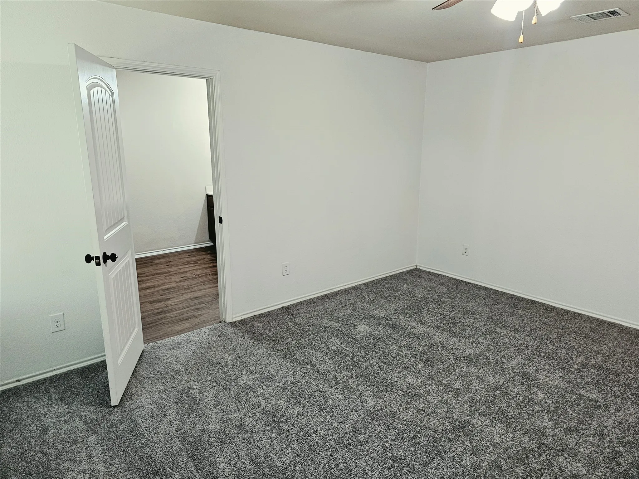 Single Family Residence For Rent in Collin County , 1412 Meadow Creek Drive, Princeton, Texas 75407, 4 Bedroom, 2 Bathroom, 2 Garage spaces, 1,892 Sqft, built in 2017, mls#21408247, Real Estate Agent in Princeton, Homes For Rent in Collin county, Homes For Rent in Princeton, Realtor in Princeton Texas, Real Estate Brokerage Independent Realty Texas, Luminita Cordes Realtor