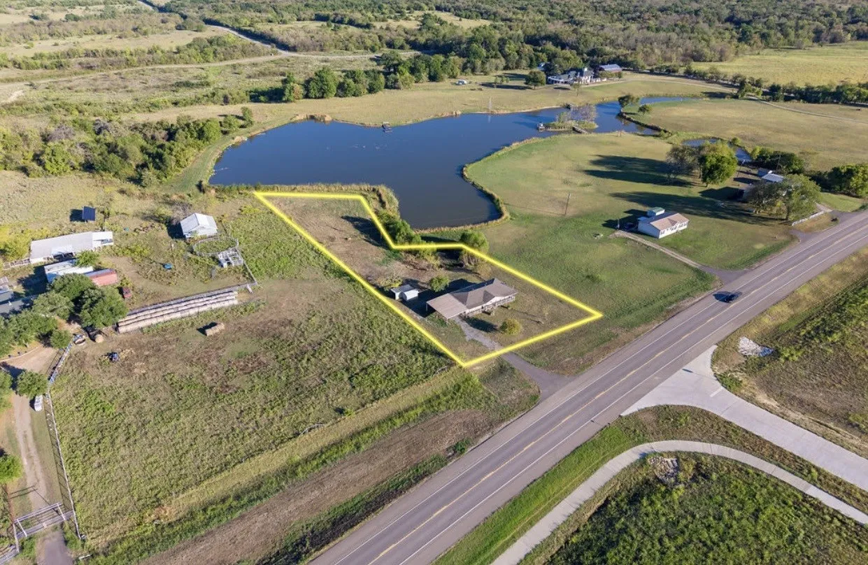 Business For Sale in Fannin County , 10829 State Highway 34, Ladonia, Texas 75449, 0, 0, Garage spaces, 0 Sqft, built in 1970, mls#21407889, Real Estate Agent in Ladonia, Homes For Sale in Fannin county, Homes For Sale in Ladonia, Realtor in Ladonia Texas, Real Estate Brokerage Independent Realty Texas, Luminita Cordes Realtor