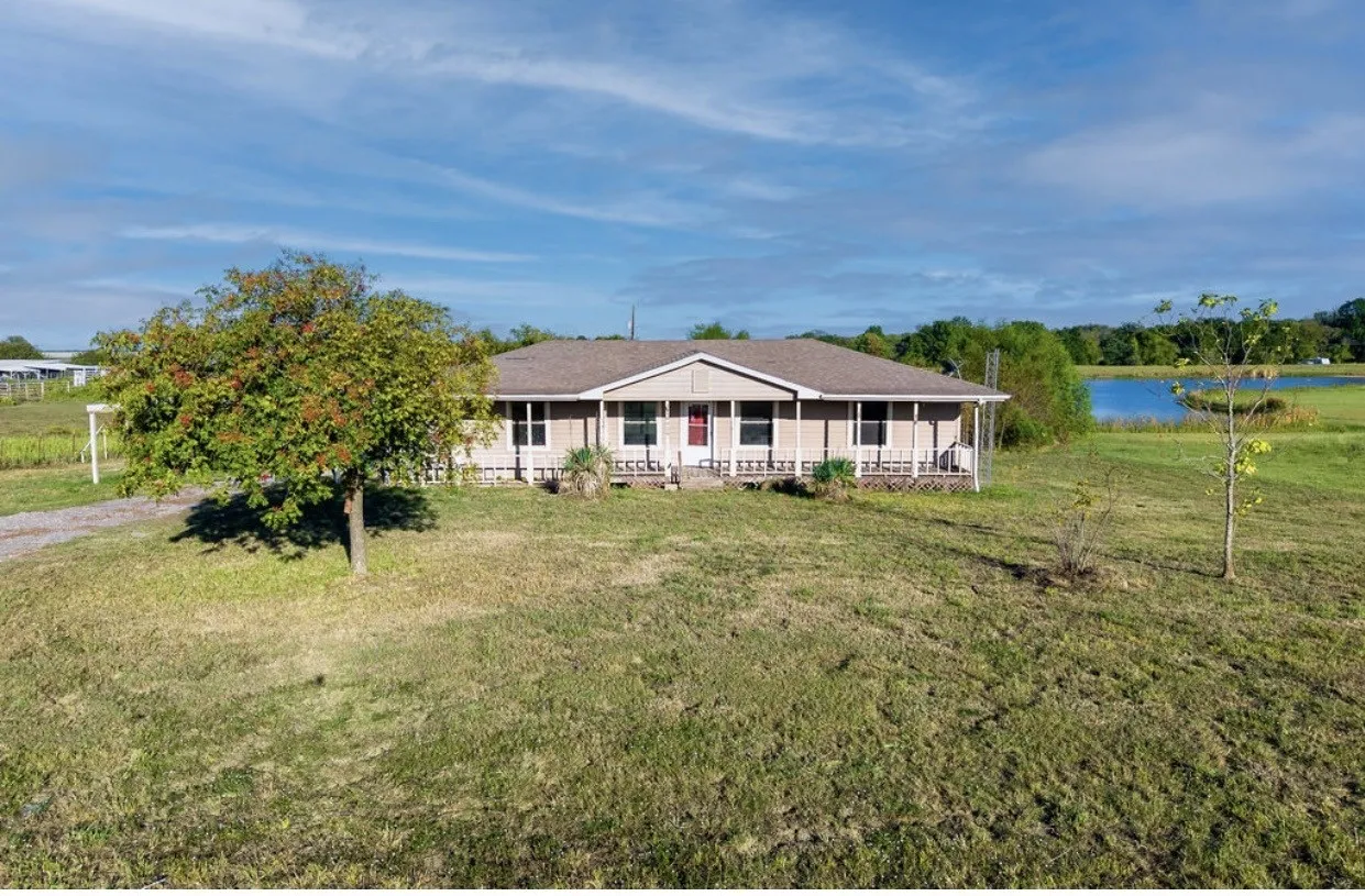 Improved Land For Sale in Fannin County , 10829 St Highway 34, Ladonia, Texas 75449, 0, 0, Garage spaces, 0 Sqft, built in 1970, mls#21408790, Real Estate Agent in Ladonia, Homes For Sale in Fannin county, Homes For Sale in Ladonia, Realtor in Ladonia Texas, Real Estate Brokerage Independent Realty Texas, Luminita Cordes Realtor