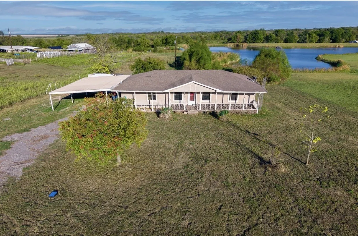 Improved Land For Sale in Fannin County , 10829 St Highway 34, Ladonia, Texas 75449, 0, 0, Garage spaces, 0 Sqft, built in 1970, mls#21408790, Real Estate Agent in Ladonia, Homes For Sale in Fannin county, Homes For Sale in Ladonia, Realtor in Ladonia Texas, Real Estate Brokerage Independent Realty Texas, Luminita Cordes Realtor
