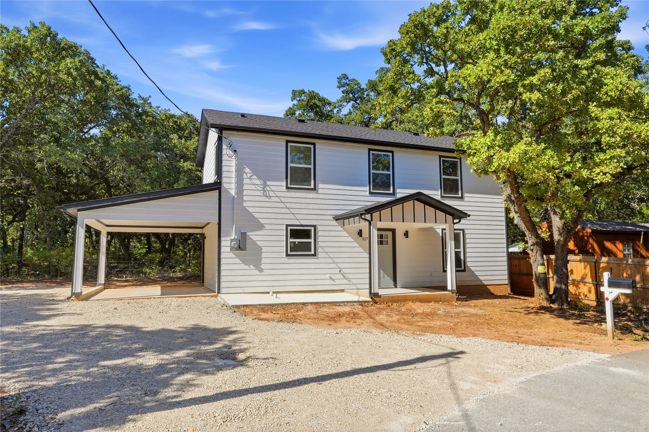 Single Family Residence For Sale in Johnson County , 327 Boone, Alvarado, Texas 76009, 3 Bedroom, 2 Bathroom, Garage spaces, 1,368 Sqft, built in 2026, mls#21408738, Real Estate Agent in Alvarado, Homes For Sale in Johnson county, Homes For Sale in Alvarado, Realtor in Alvarado Texas, Real Estate Brokerage Independent Realty Texas, Luminita Cordes Realtor