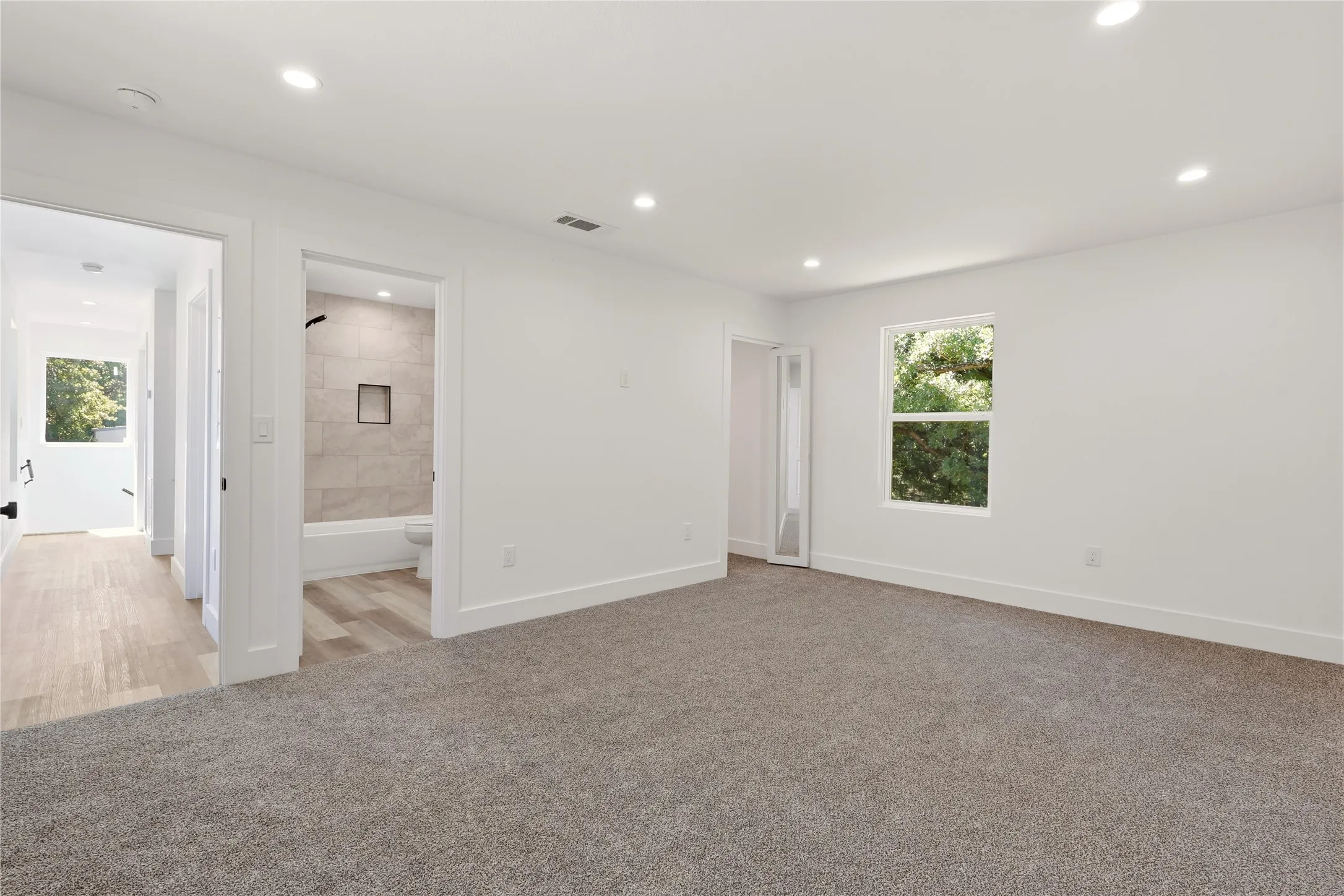 Single Family Residence For Sale in Johnson County , 327 Boone, Alvarado, Texas 76009, 3 Bedroom, 2 Bathroom, Garage spaces, 1,368 Sqft, built in 2026, mls#21408738, Real Estate Agent in Alvarado, Homes For Sale in Johnson county, Homes For Sale in Alvarado, Realtor in Alvarado Texas, Real Estate Brokerage Independent Realty Texas, Luminita Cordes Realtor