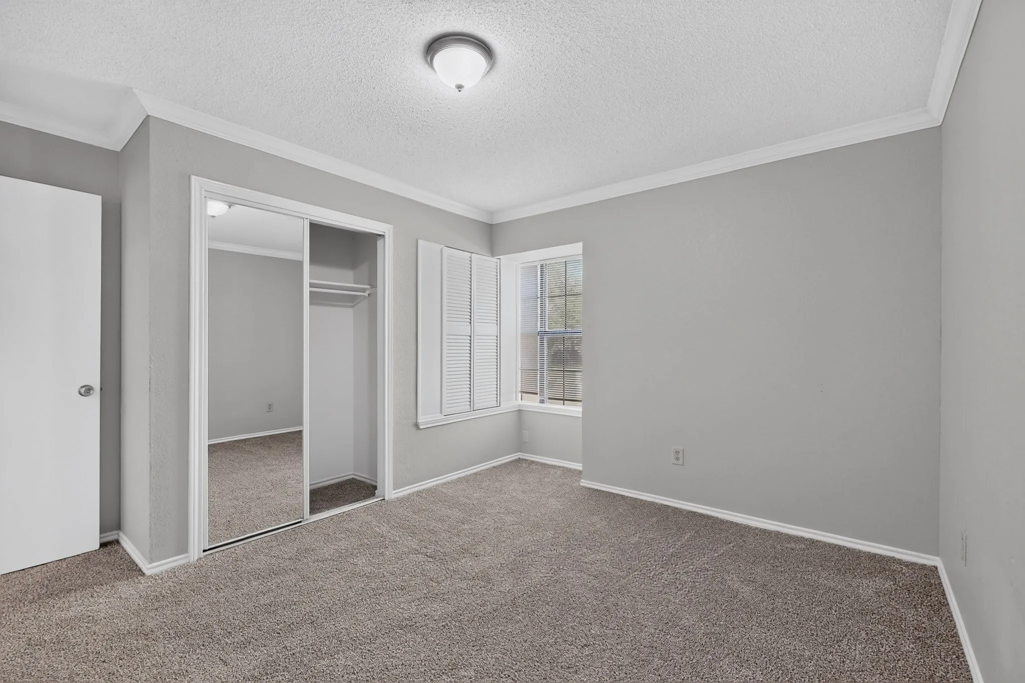 Single Family Residence For Sale in Dallas County , 118 Wilderness Trail, Mesquite, Texas 75149, 3 Bedroom, 2 Bathroom, 2 Garage spaces, 1,237 Sqft, built in 1984, mls#21408793, Real Estate Agent in Mesquite, Homes For Sale in Dallas county, Homes For Sale in Mesquite, Realtor in Mesquite Texas, Real Estate Brokerage Independent Realty Texas, Luminita Cordes Realtor