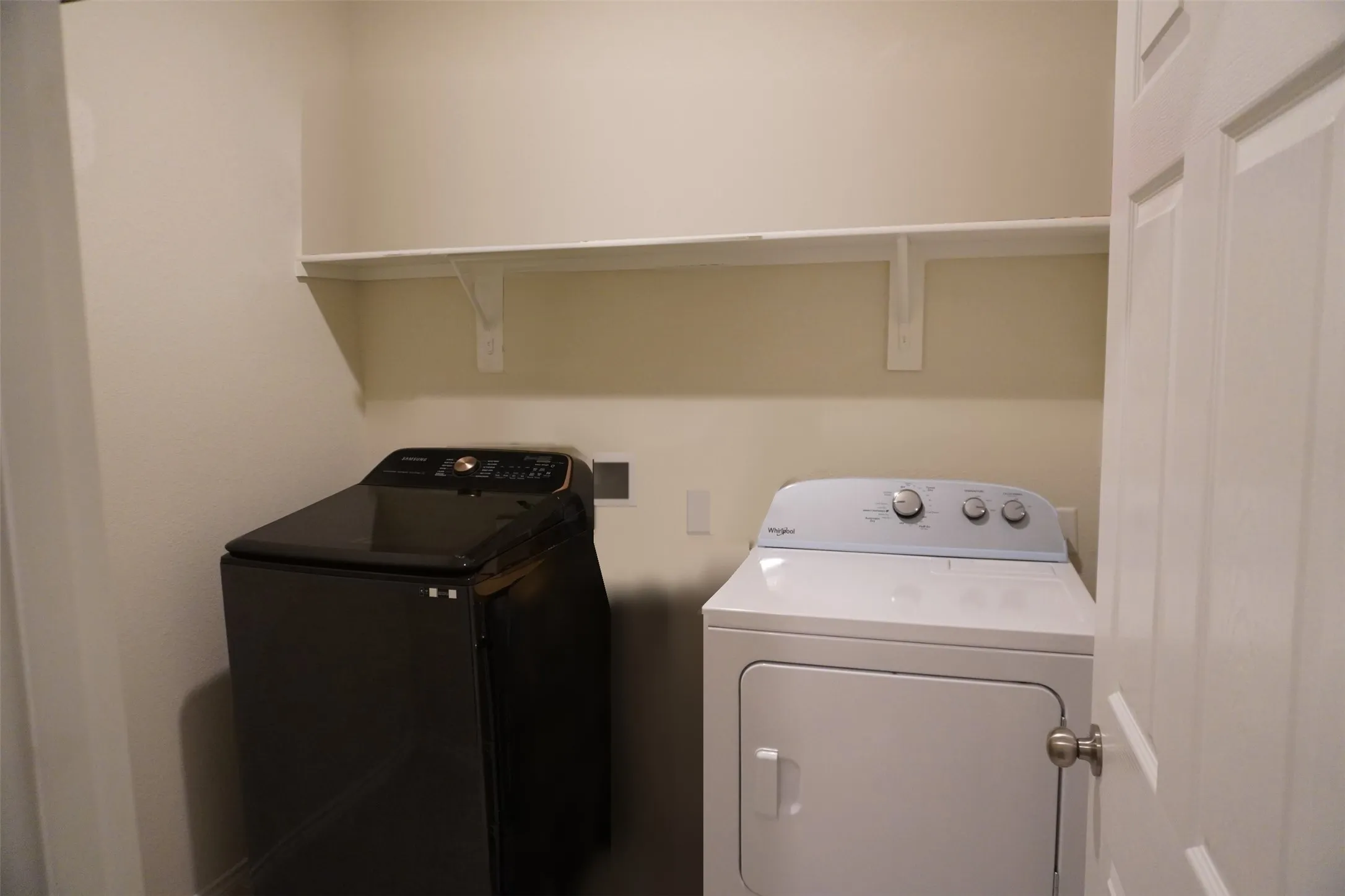 Single Family Residence For Rent in Collin County , 702 Indigo Road, Princeton, Texas 75407, 4 Bedroom, 2 Bathroom, 2 Garage spaces, 1,948 Sqft, built in 2021, mls#21407142, Real Estate Agent in Princeton, Homes For Rent in Collin county, Homes For Rent in Princeton, Realtor in Princeton Texas, Real Estate Brokerage Independent Realty Texas, Luminita Cordes Realtor