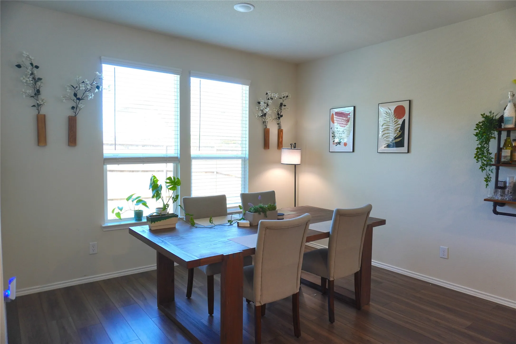 Single Family Residence For Rent in Collin County , 702 Indigo Road, Princeton, Texas 75407, 4 Bedroom, 2 Bathroom, 2 Garage spaces, 1,948 Sqft, built in 2021, mls#21407142, Real Estate Agent in Princeton, Homes For Rent in Collin county, Homes For Rent in Princeton, Realtor in Princeton Texas, Real Estate Brokerage Independent Realty Texas, Luminita Cordes Realtor