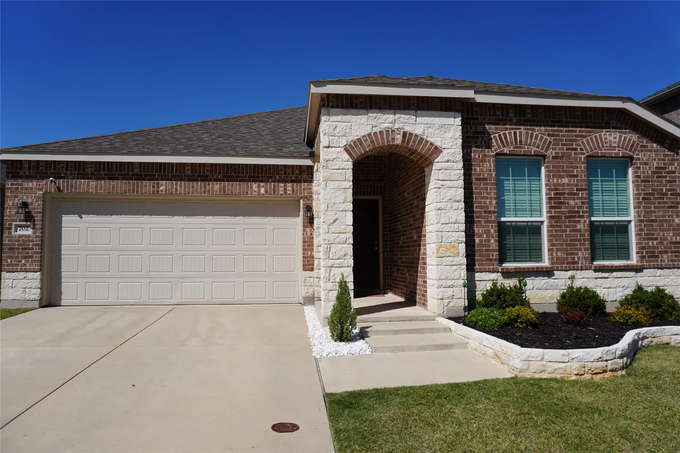 Single Family Residence For Rent in Collin County , 702 Indigo Road, Princeton, Texas 75407, 4 Bedroom, 2 Bathroom, 2 Garage spaces, 1,948 Sqft, built in 2021, mls#21407142, Real Estate Agent in Princeton, Homes For Rent in Collin county, Homes For Rent in Princeton, Realtor in Princeton Texas, Real Estate Brokerage Independent Realty Texas, Luminita Cordes Realtor