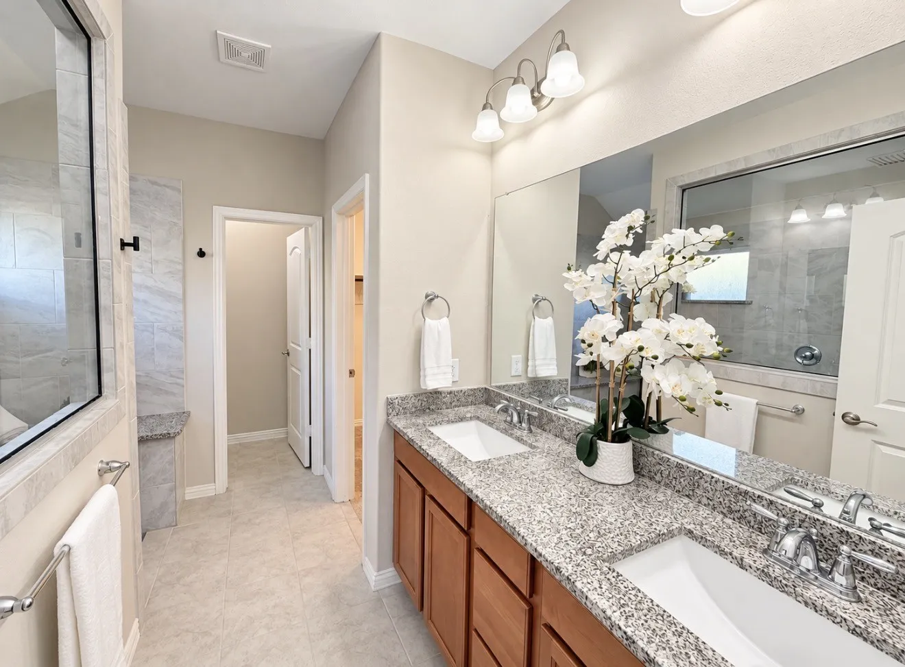 Single Family Residence For Sale in Denton County , 2848 N Ranger LN Street, Aubrey, Texas 76227, 3 Bedroom, 2 Bathroom, 3 Garage spaces, 1,912 Sqft, built in 2021, mls#21408641, Real Estate Agent in Aubrey, Homes For Sale in Denton county, Homes For Sale in Aubrey, Realtor in Aubrey Texas, Real Estate Brokerage Independent Realty Texas, Luminita Cordes Realtor